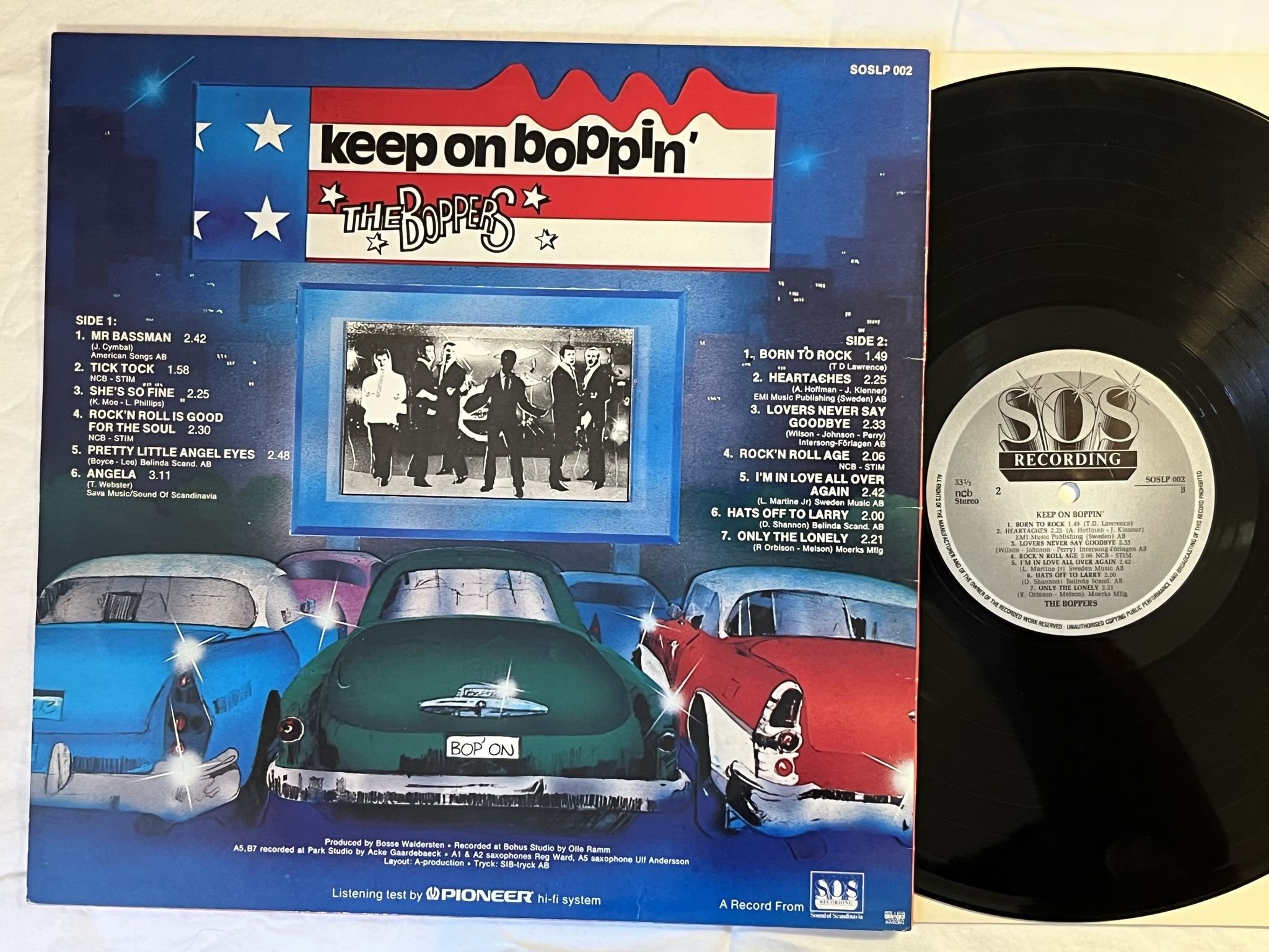 Omslagsbild för skivan THE BOPPERS keep on boppin' LP -79 Swer SOSLP 002 ** FULLY SIGNED **