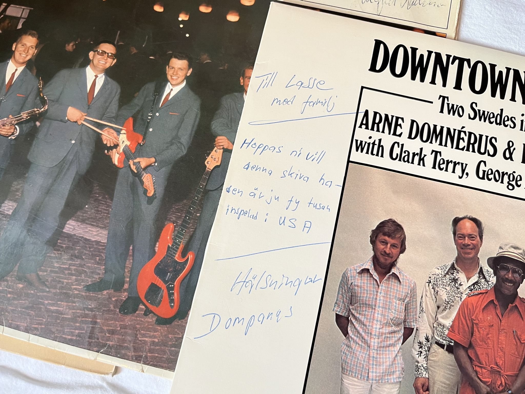 Omslagsbild för skivan 7st LP's med artisters signaturer *** Signed Cover ***