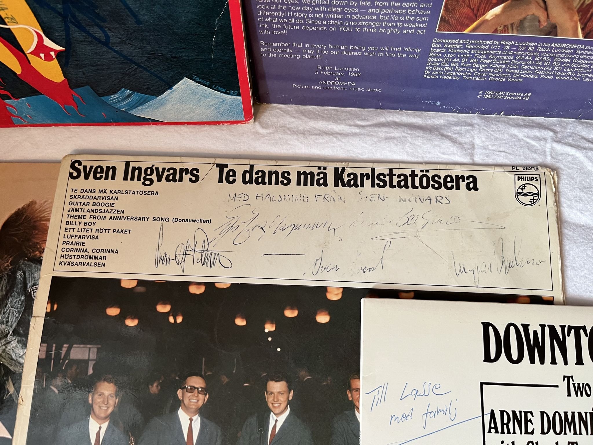 Omslagsbild för skivan 7st LP's med artisters signaturer *** Signed Cover ***