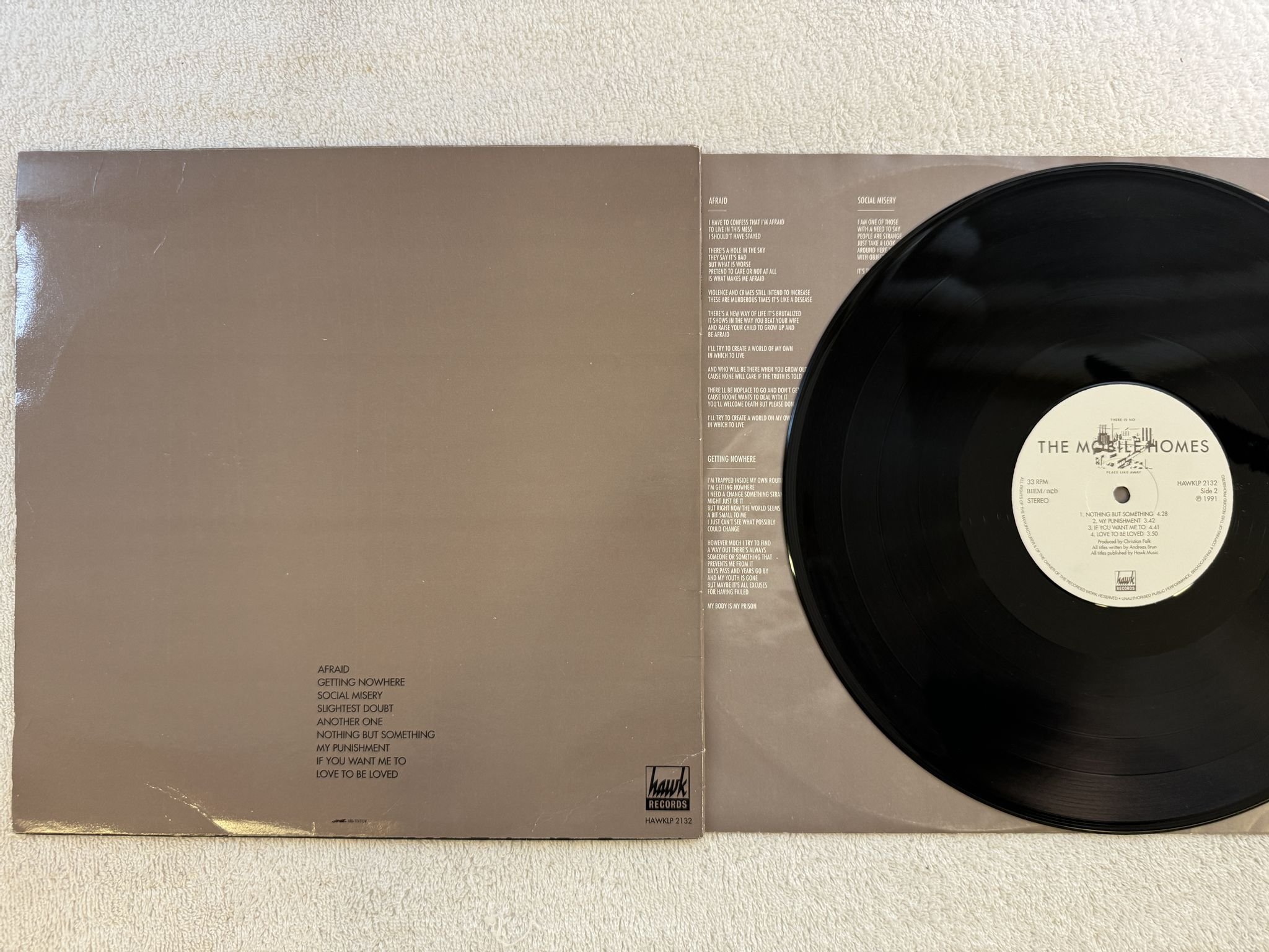 Omslagsbild för skivan THE MOBILE HOMES nothing but something LP -91 Swe HAWKLP 2132 ** SIGNED **