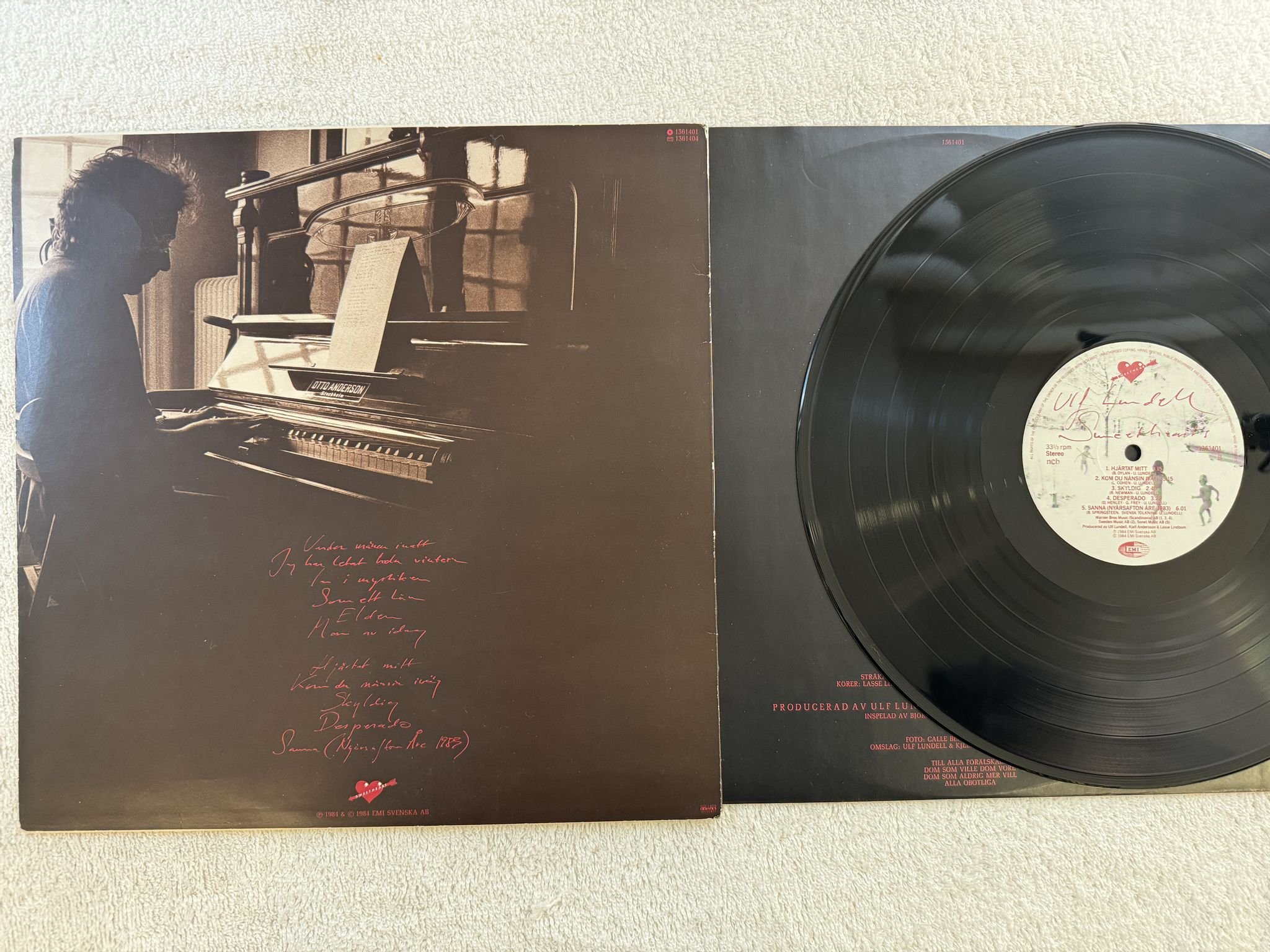 Omslagsbild för skivan ULF LUNDELL sweethearts LP -84 SWEETHEART 1361401 ** SIGNED **