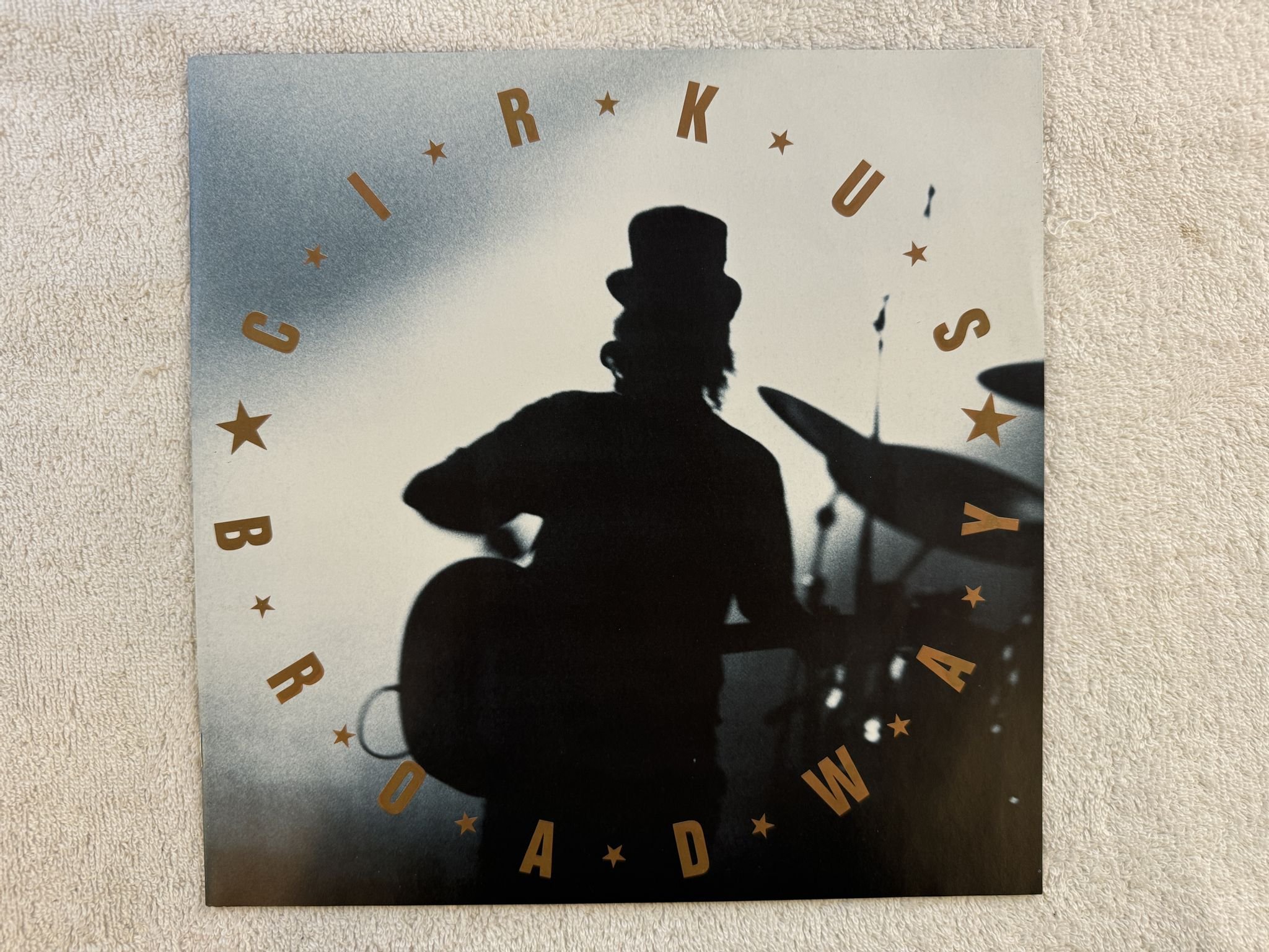 Omslagsbild för skivan V/A Cirkus Broadway 2xLP -89 EMI 7921071 ** SIGNED by PLURA + 3 **