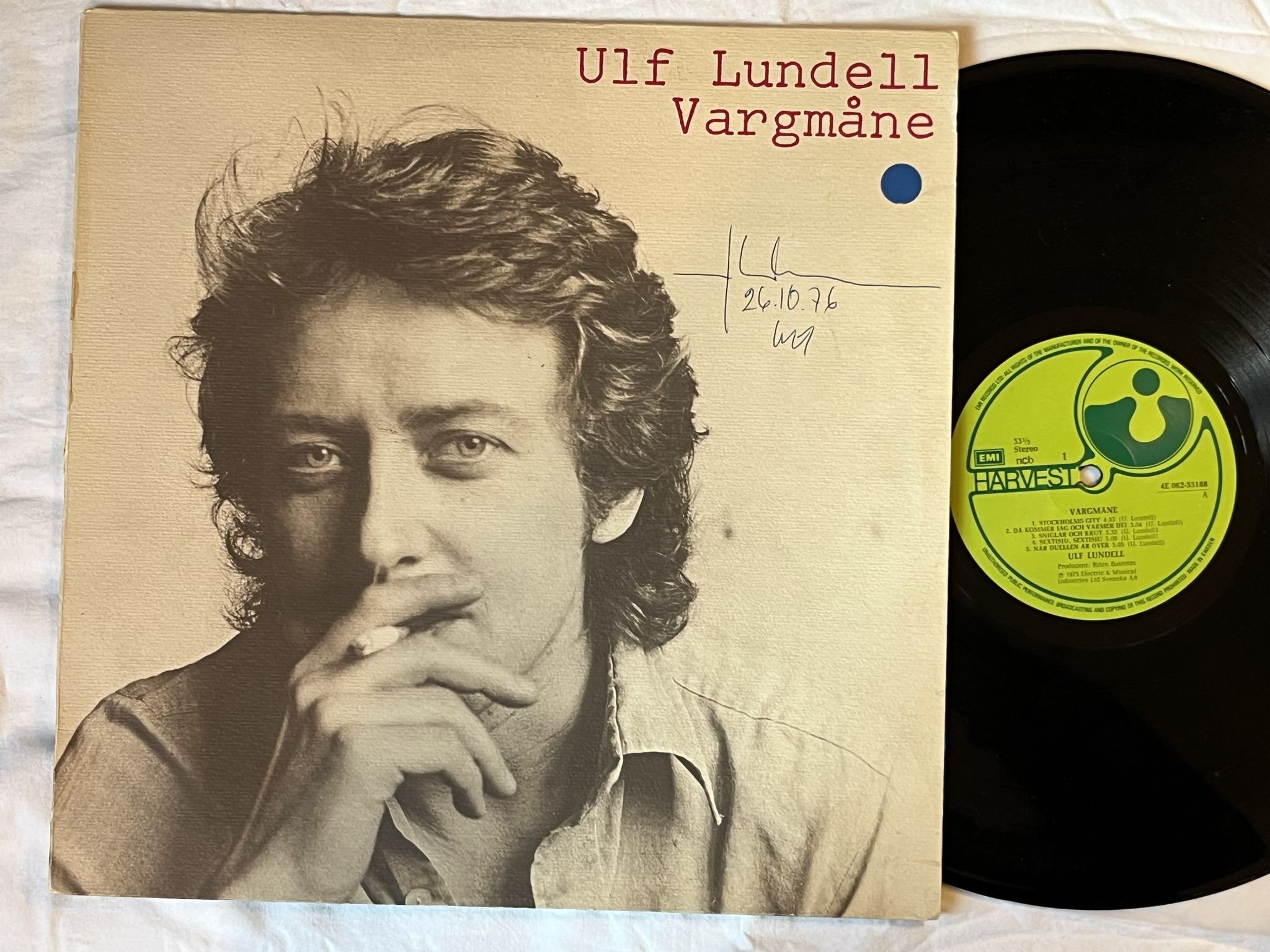 Omslagsbild för skivan ULF LUNDELL vargmåne LP -75 Swe HARVEST 4E 062 35188 ** SIGNED **