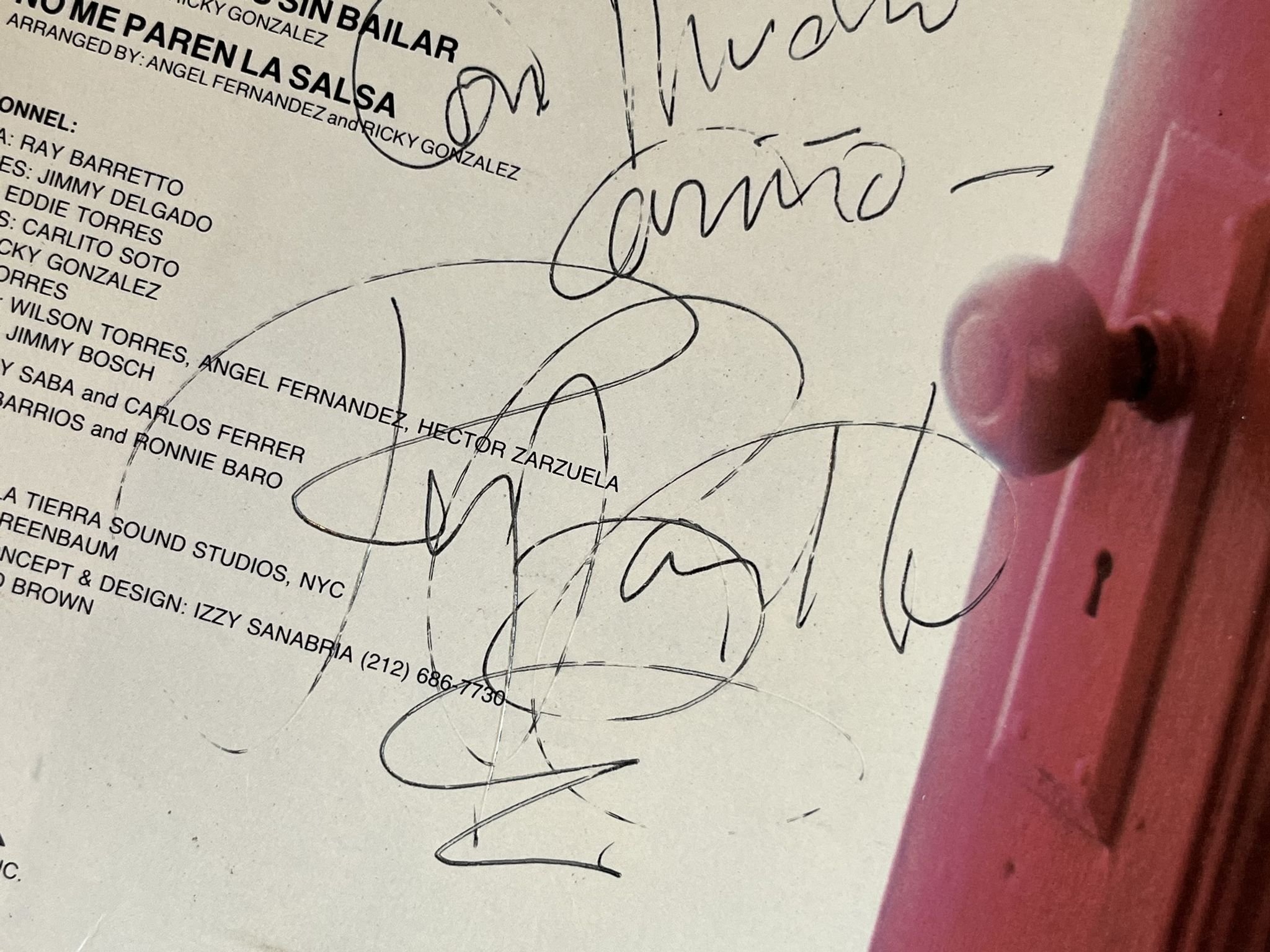 Omslagsbild för skivan RAY BARRETTO aqui se puede LP -87 FANIA JM 642 ** SIGNED **