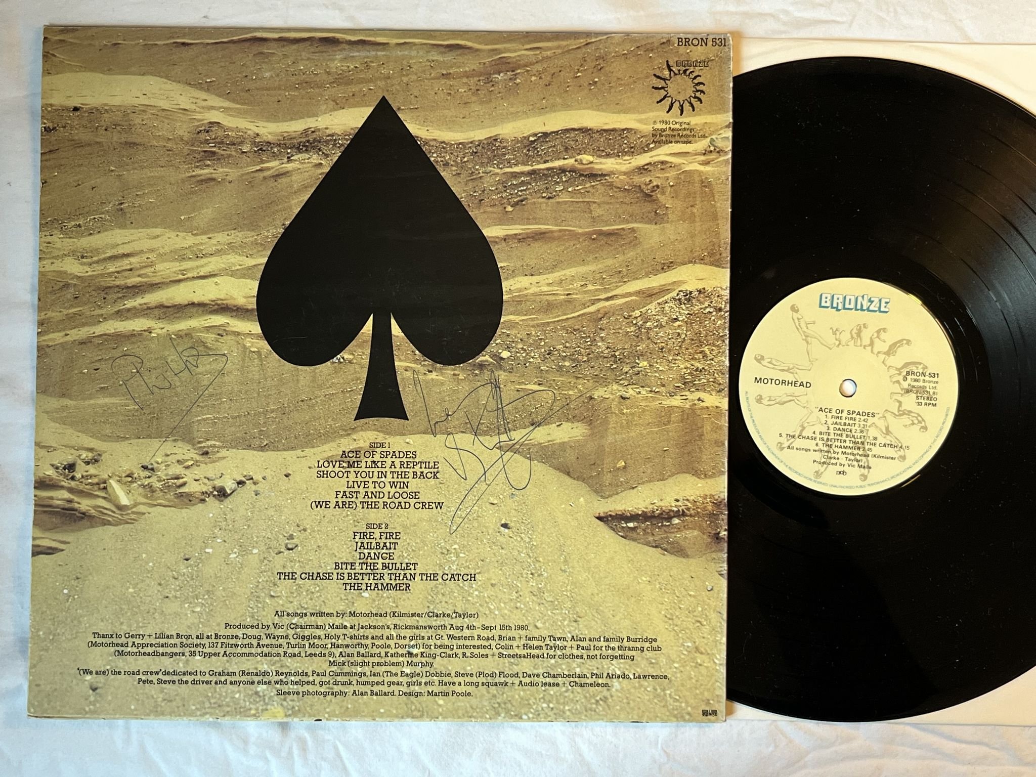 Omslagsbild för skivan MOTORHEAD ace of spades LP -80 ncb BRONZE BRON 531 *** SIGNED by LEMMY ***