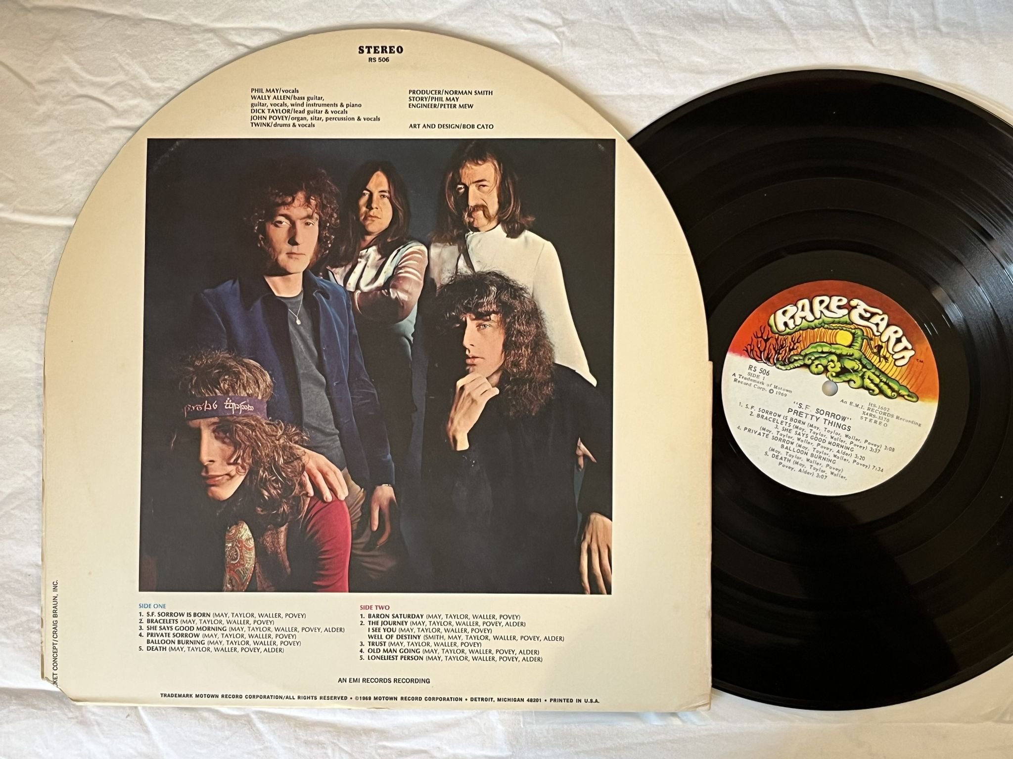 Omslagsbild för skivan THE PRETTY THINGS S. F. Sorrow LP -69 US RARE EARTH RS 506