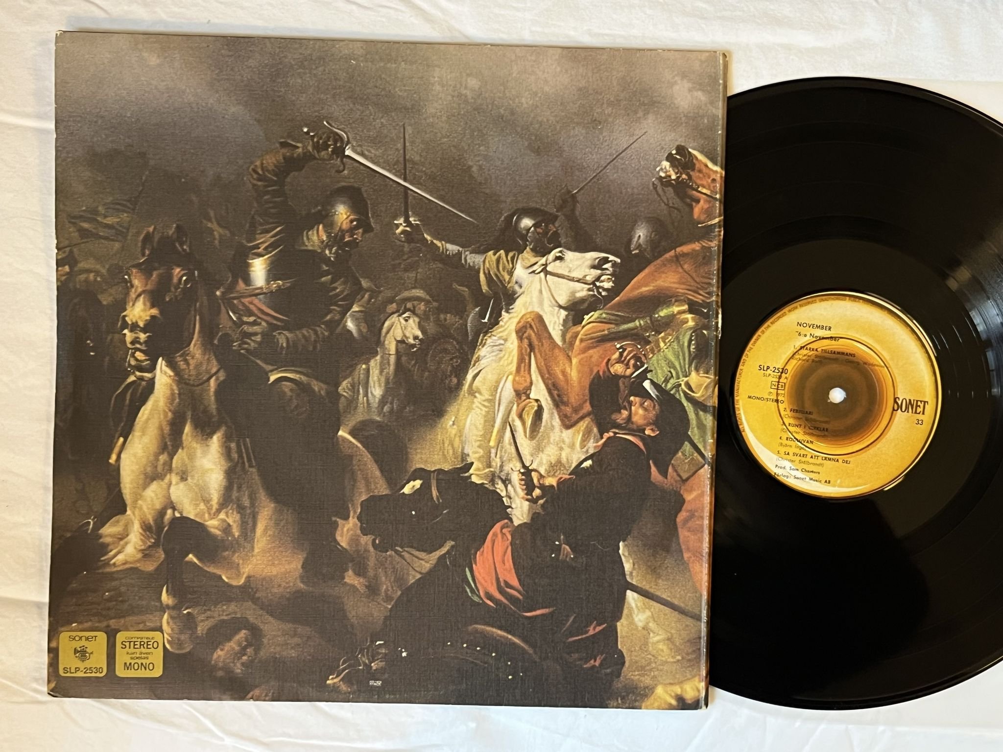 Omslagsbild för skivan NOVEMBER 6:e November LP -72 SONET SLP 2530