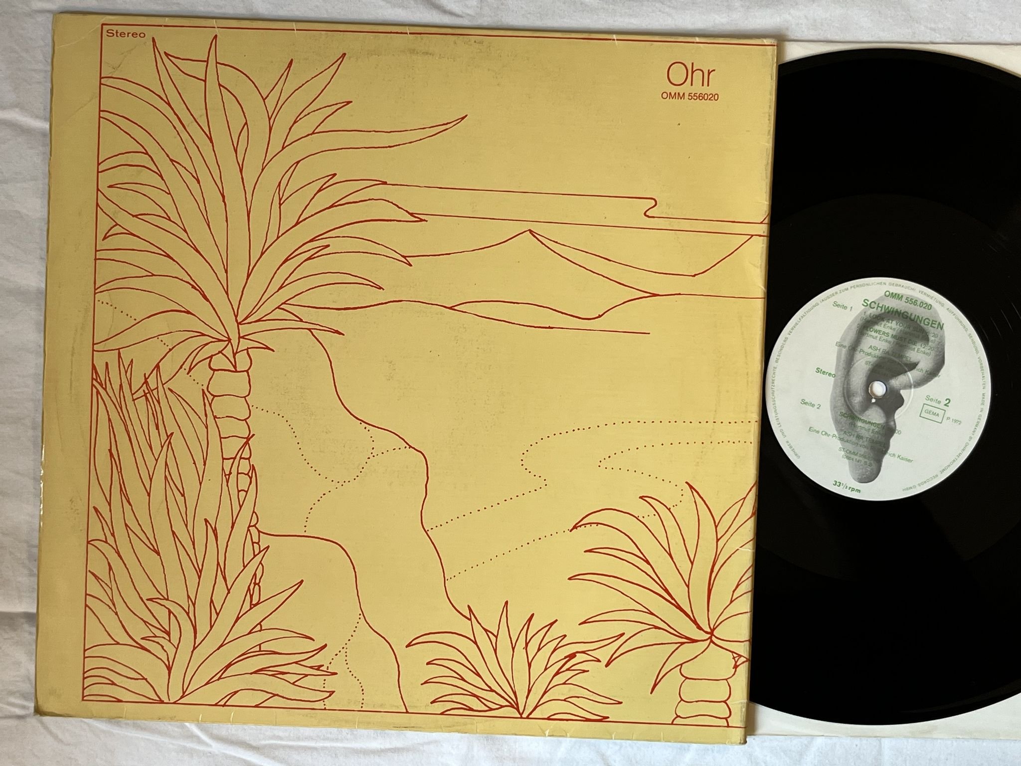 Omslagsbild för skivan Ash Ra Tempel – Schwingungen LP -72 Ger OHR OMM 556020 *** Kraut ***