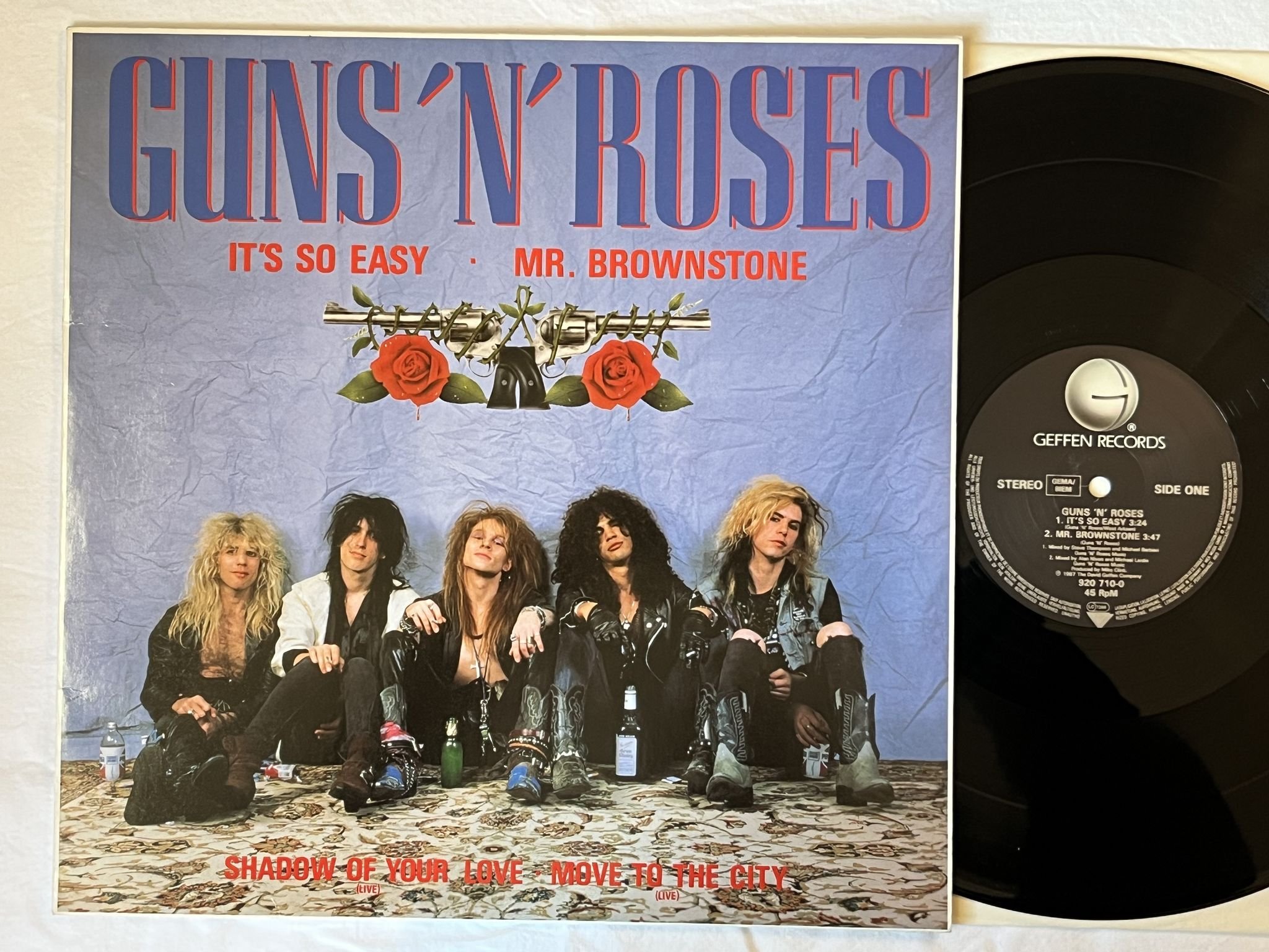 Omslagsbild för skivan GUNS N ROSES it's to easy 12"SINGLE -87 Ger GEFFEN 920710-0