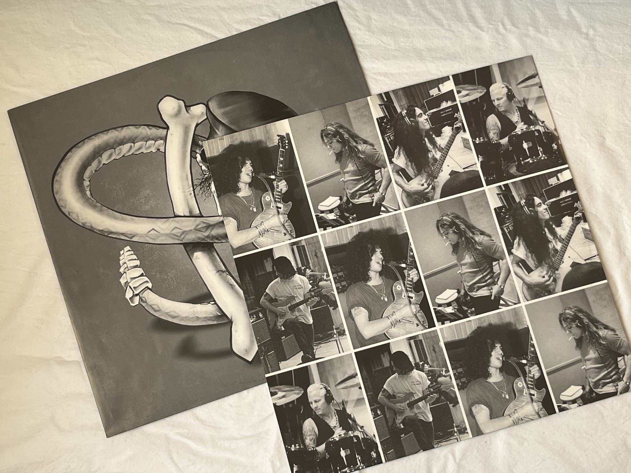 Omslagsbild för skivan SLASH'S SNAKEPIT It's Five O' Clock Somewhere 2xLP -95 GEFFEN GEF 24730