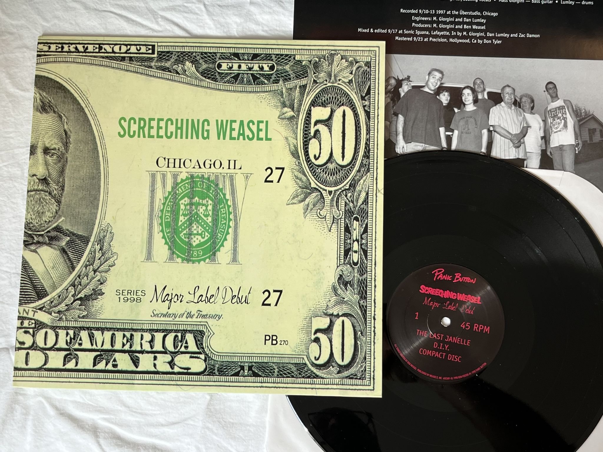 Omslagsbild för skivan SCREECHING WEASEL Major Label Debut 12"ep -98 US Panic Button PB270