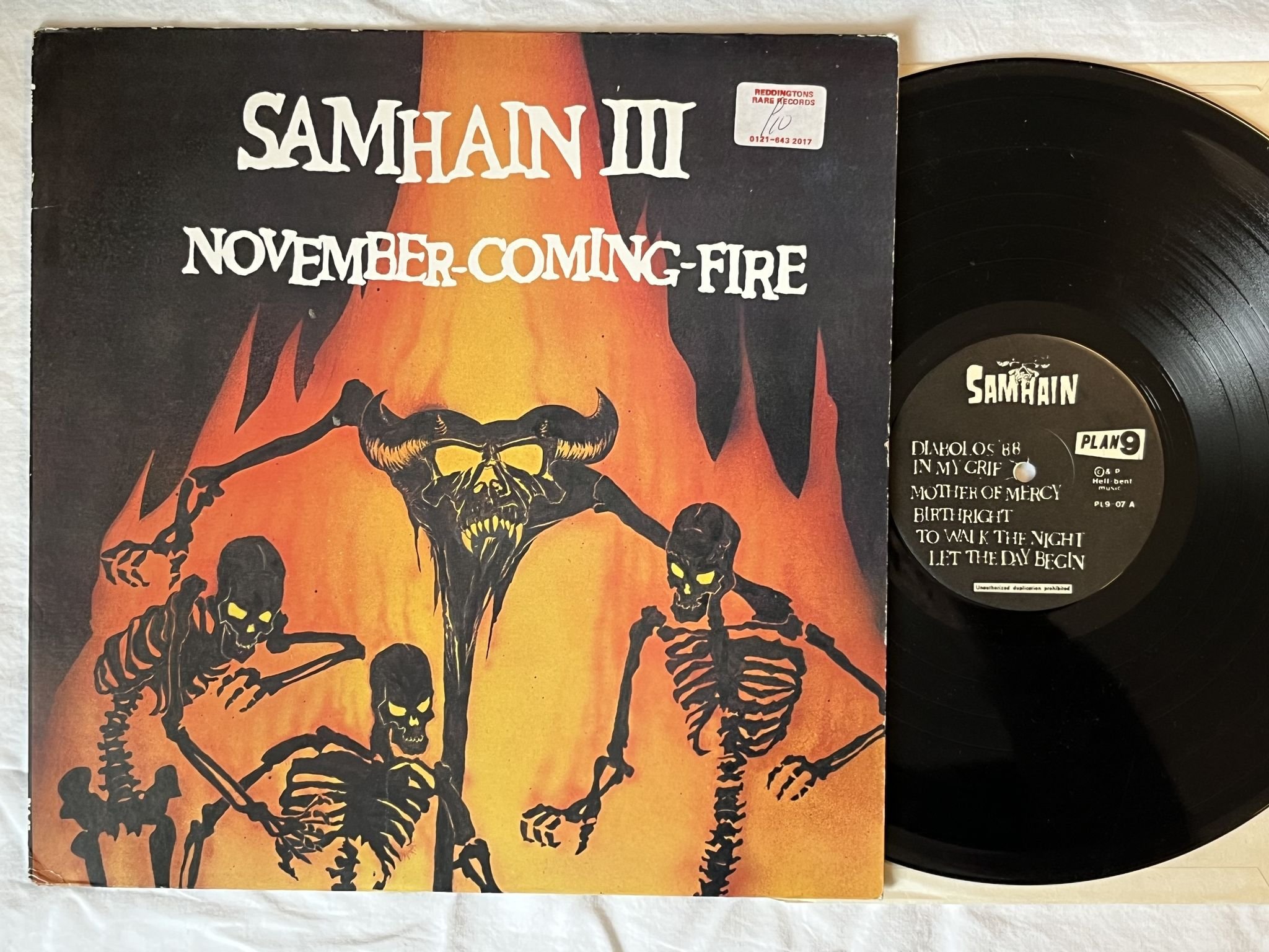 Omslagsbild för skivan SAMHAIN November-Coming-Fire LP re -88 US Plan 9 – PL9-07 ** Deathrock **