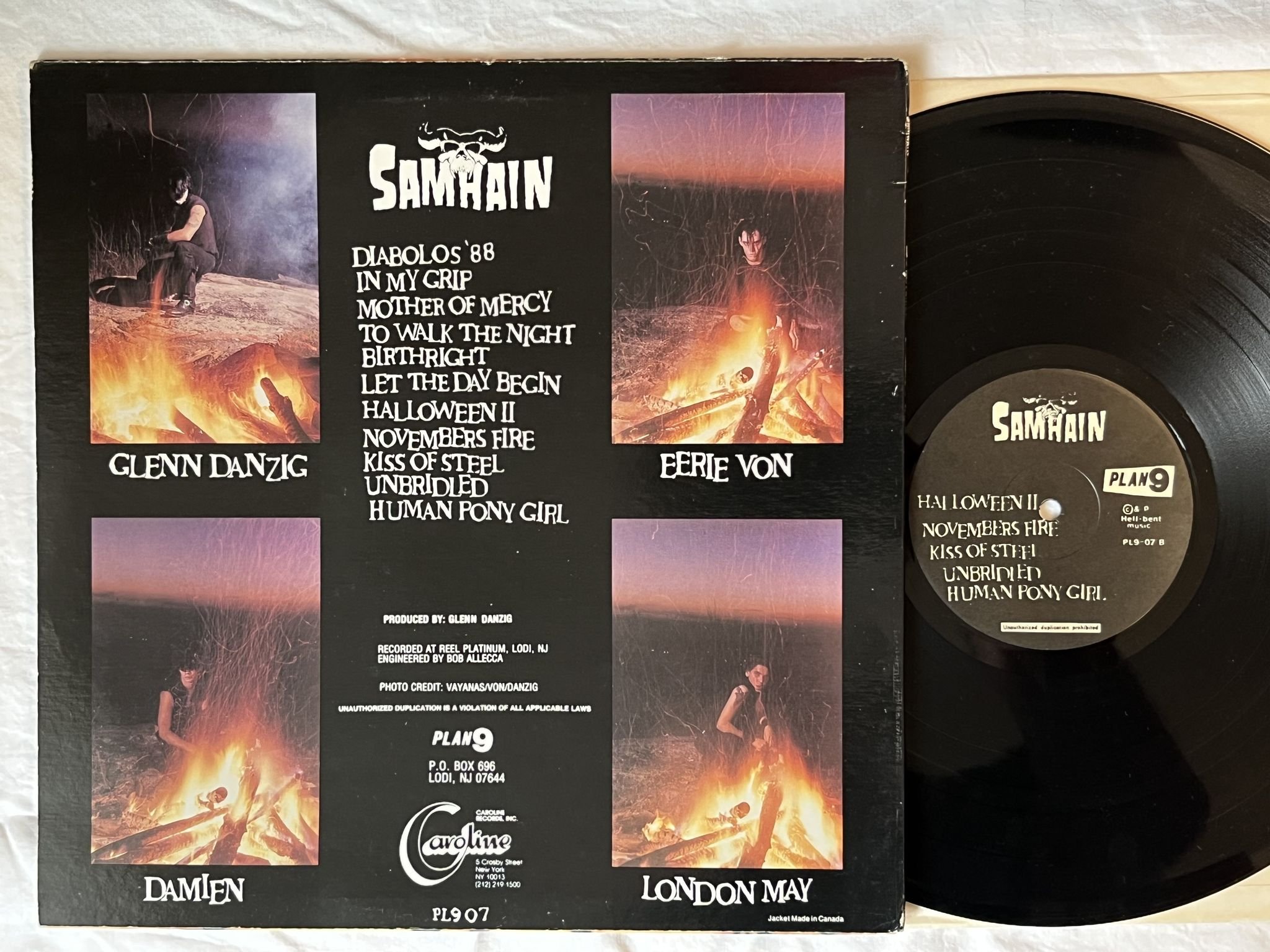 Omslagsbild för skivan SAMHAIN November-Coming-Fire LP re -88 US Plan 9 – PL9-07 ** Deathrock **