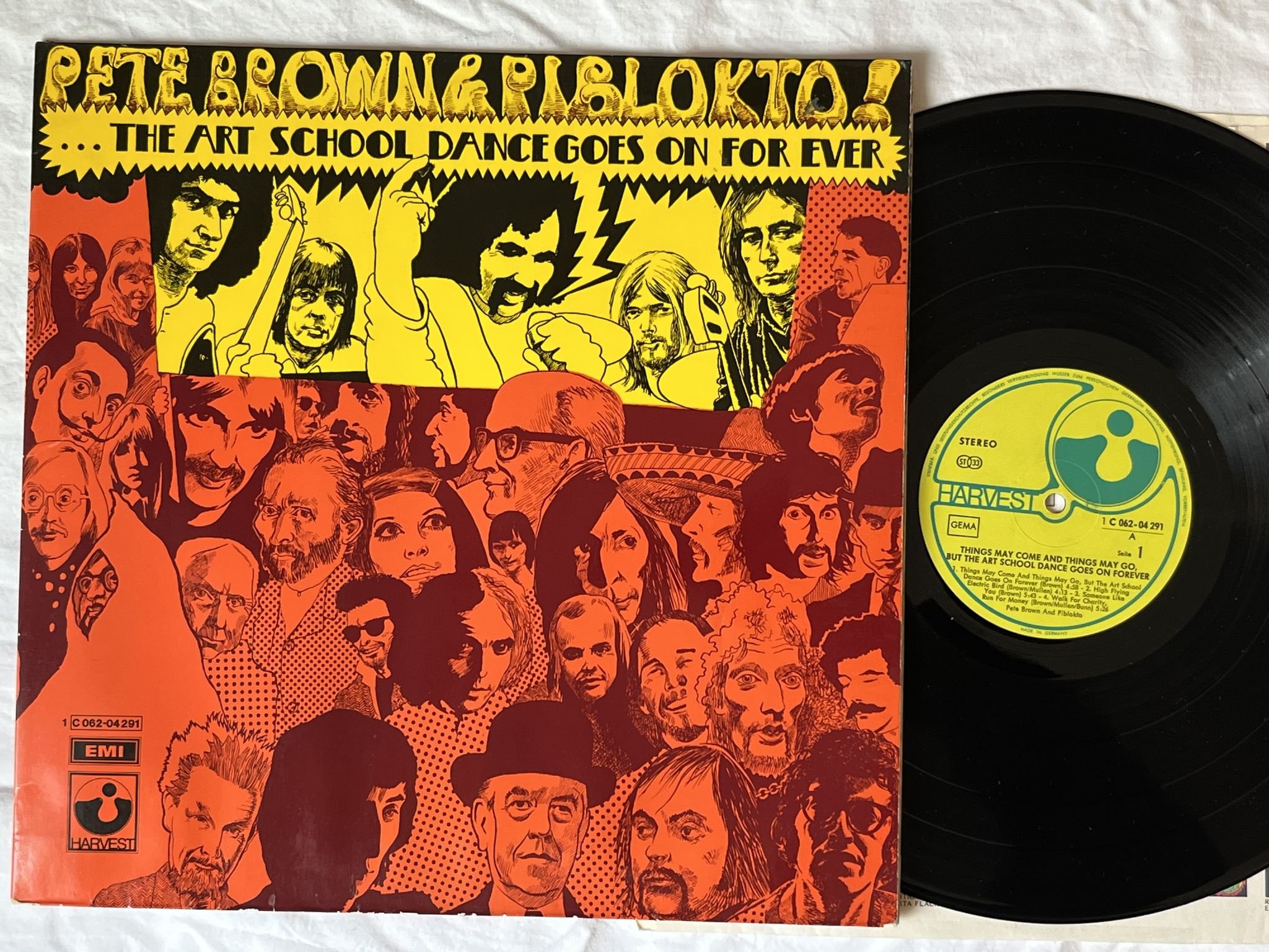 Omslagsbild för skivan PETE BROWN & PIBLOKTO the art school dance goes on forever LP -70 Ger HARVEST