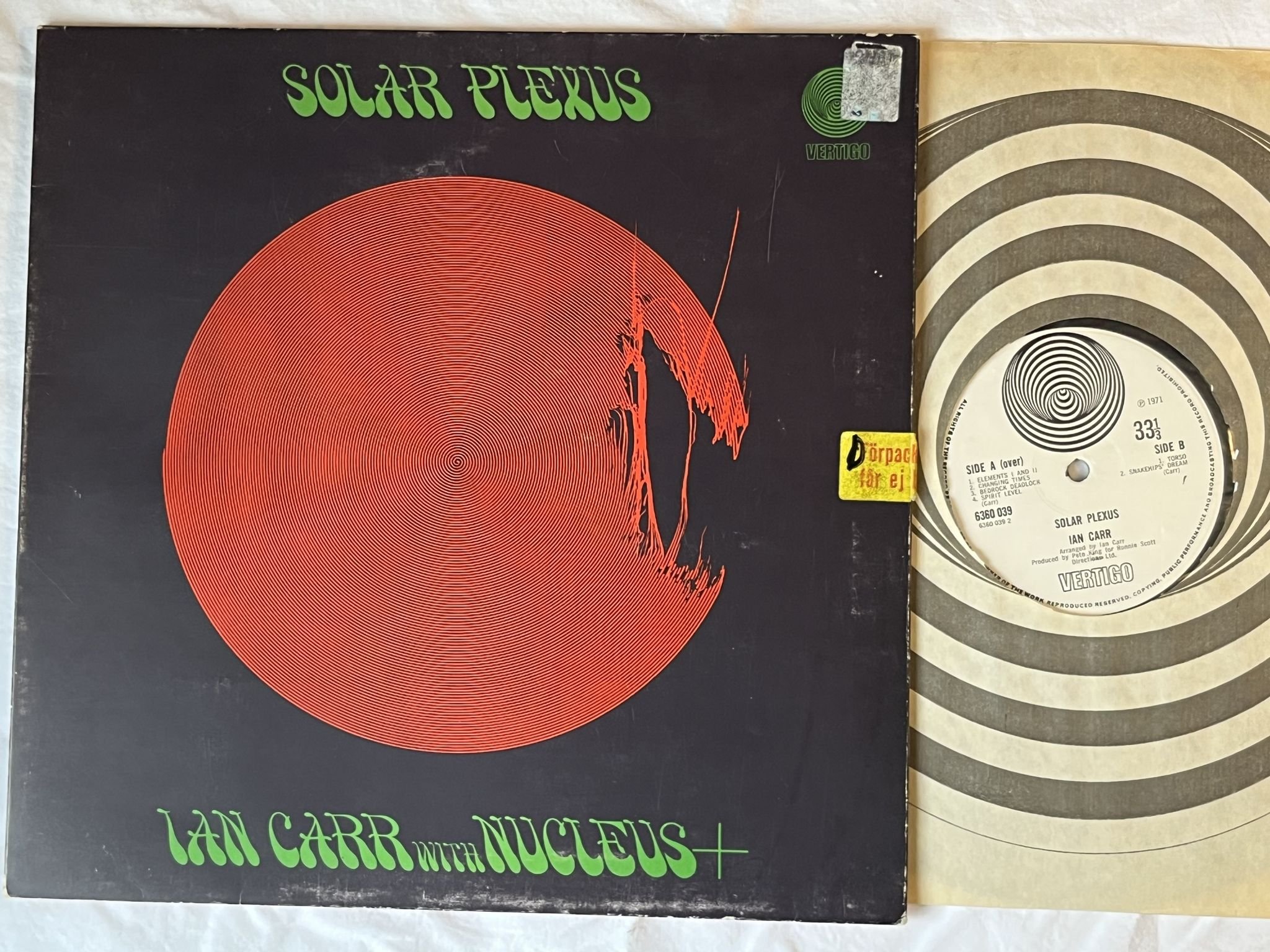 Omslagsbild för skivan IAN CARR with NUCLEUS solar plexus LP -71 UK VERTIGO 6360 039 ** jazz rock ***
