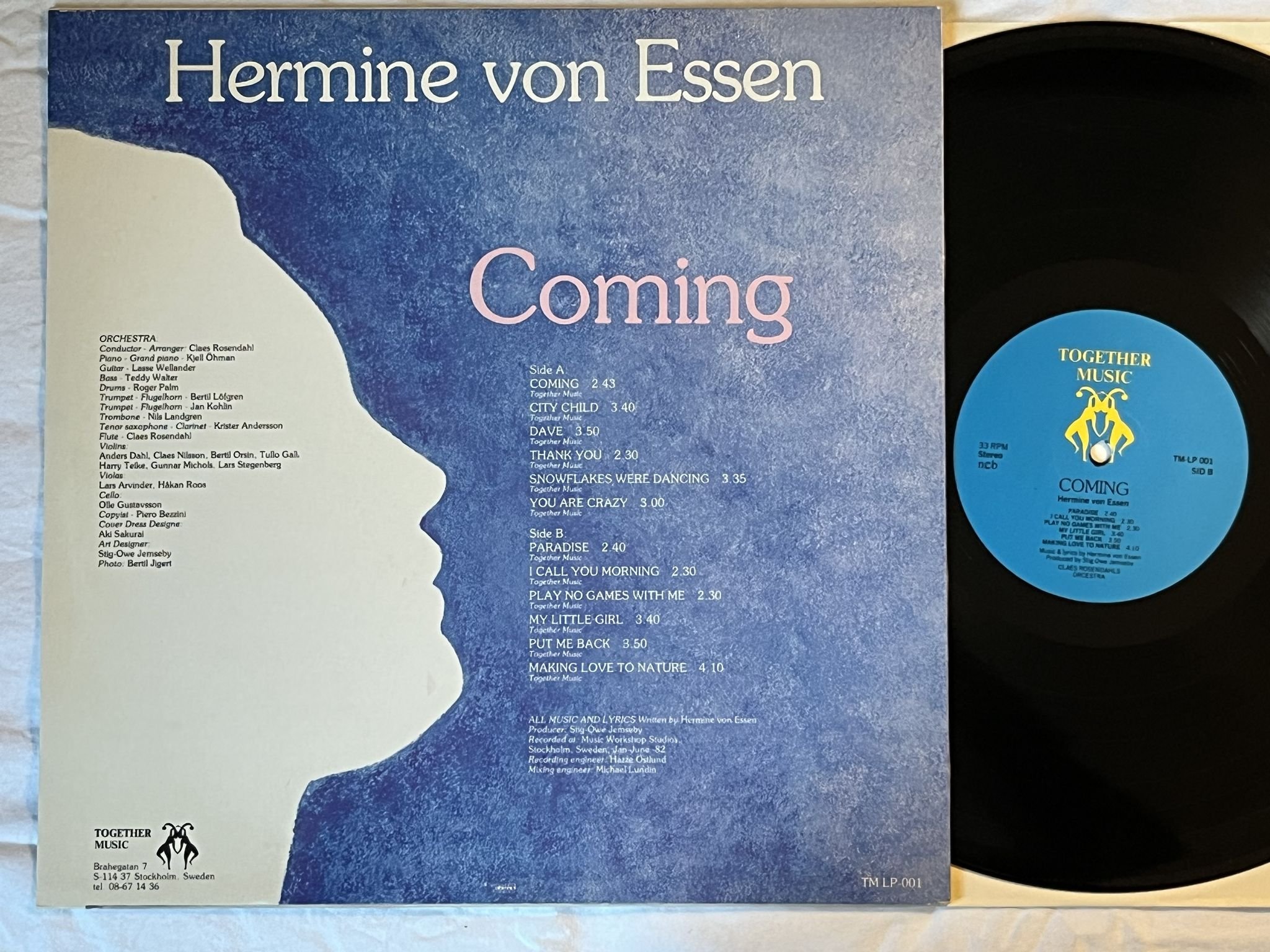 Omslagsbild för skivan HERMINE VON ESSEN Coming LP -82 TOGETHER MUSIC TM LP-001