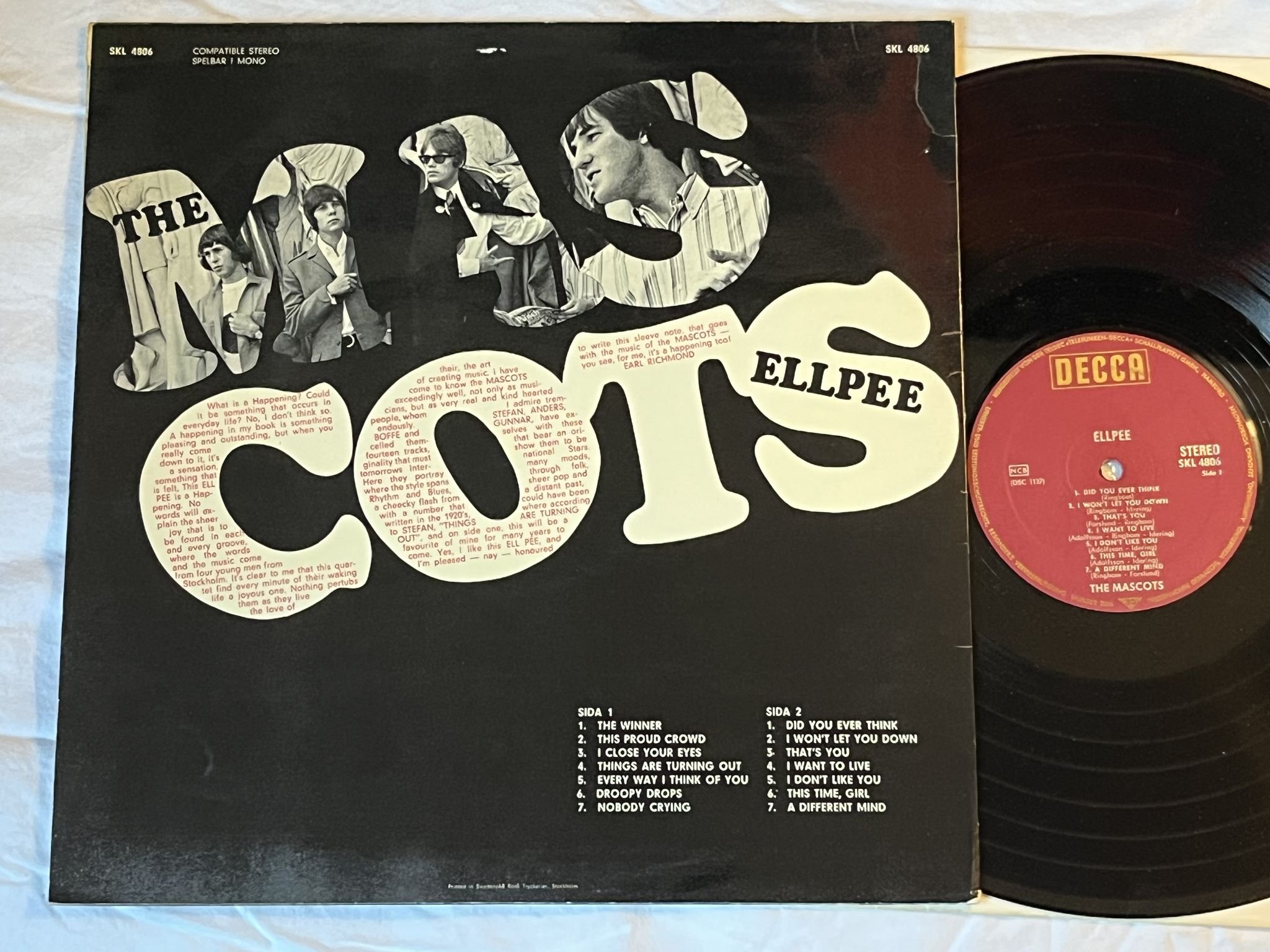 Omslagsbild för skivan THE MASCOTS ellpee LP -66 Swe DECCA SKL 4806 *** NICE COPY ***