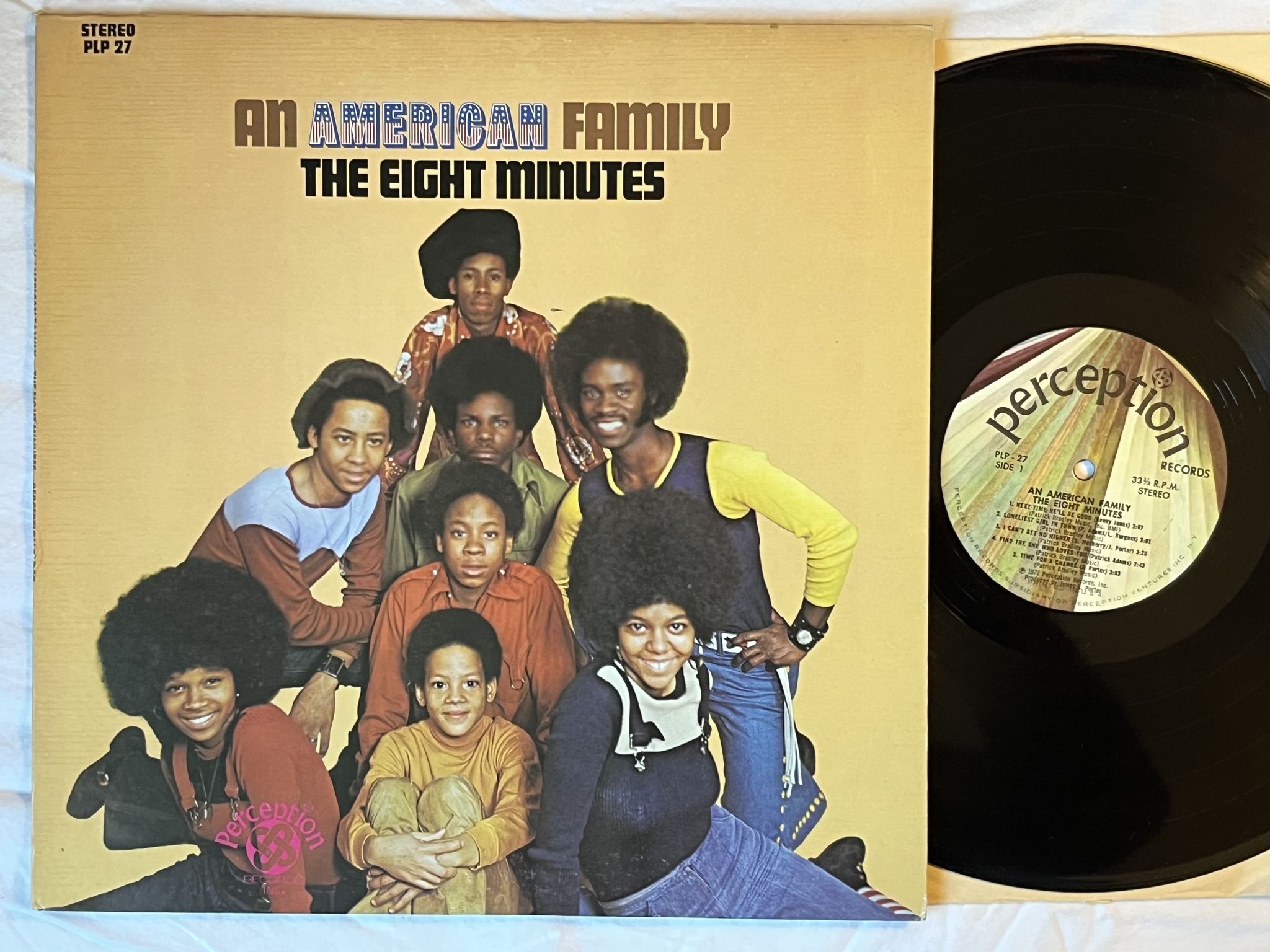 Omslagsbild för skivan THE AMERICAN FAMILY the eight minutes LP -72 US PERCEPTION PLP 27
