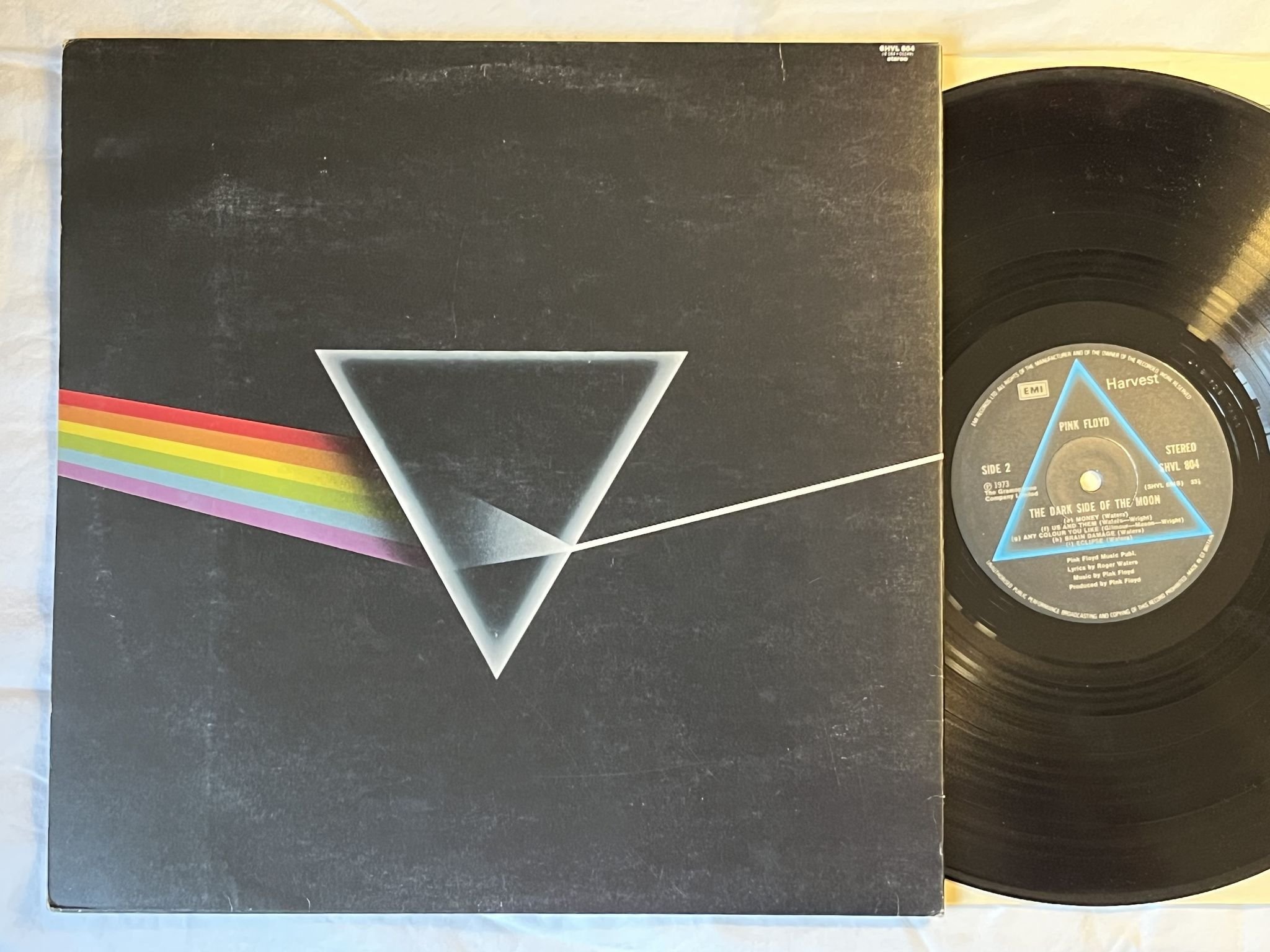 Omslagsbild för skivan PINK FLOYD the dark side of the moon LP UK EMI / HARVEST SHVL 804 ** complete **