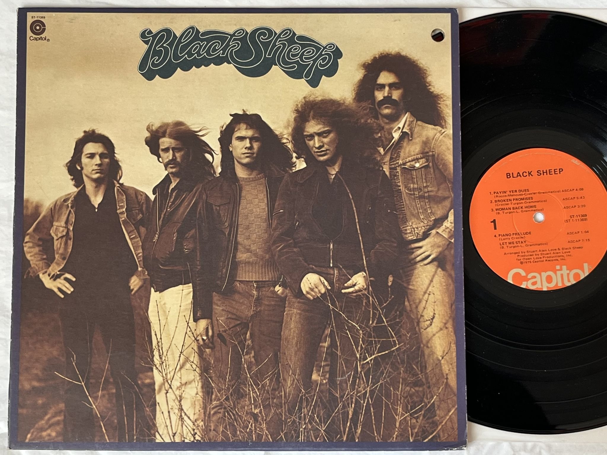 Omslagsbild för skivan BLACK SHEEP s/t LP -75 US CAPITOL ST 11369