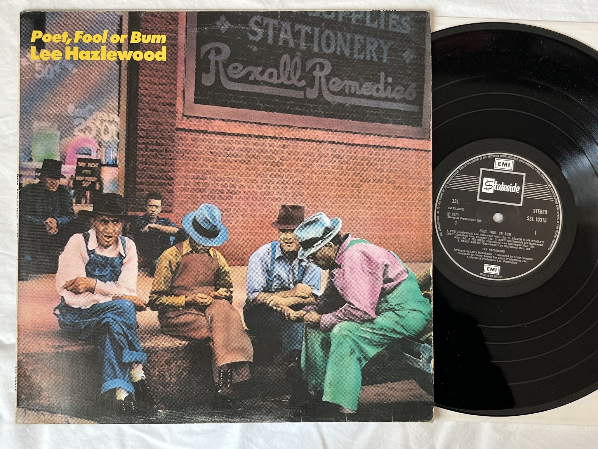 Omslagsbild för skivan LEE HAZLEWOOD poet, fool or bum LP -73 UK STATESIDE SSL 10315 * Country Rock *