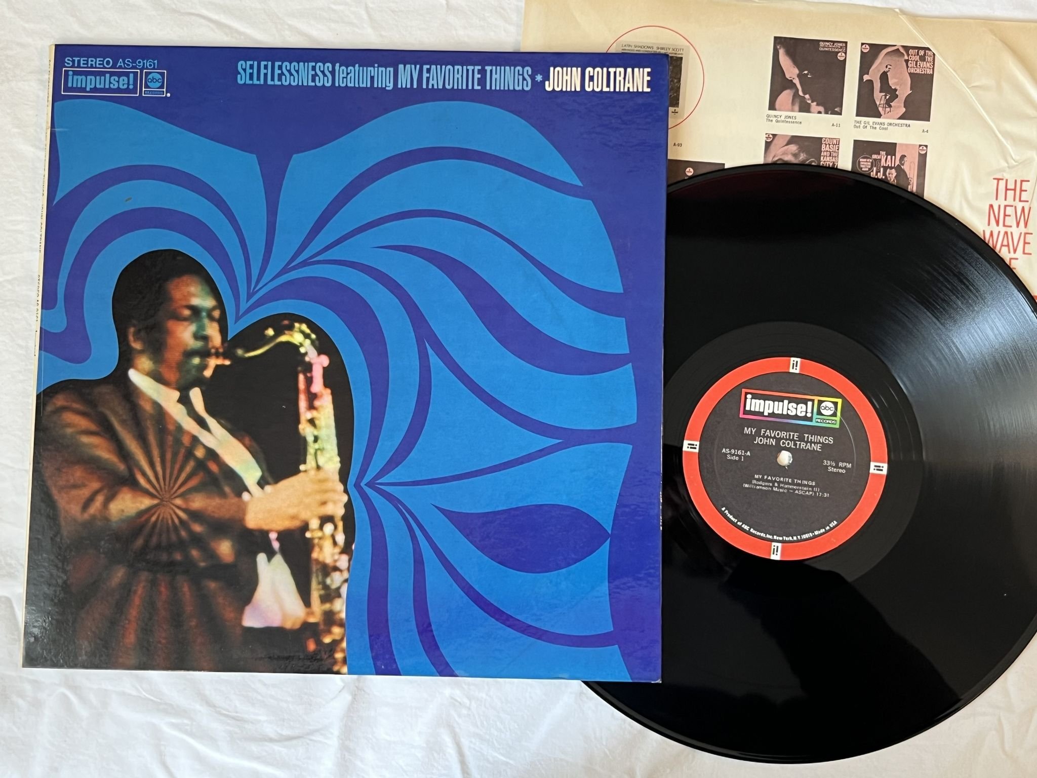 Omslagsbild för skivan JOHN COLTRANE selflessness feat My Favorite Things LP -68 US IMPULSE AS-9161