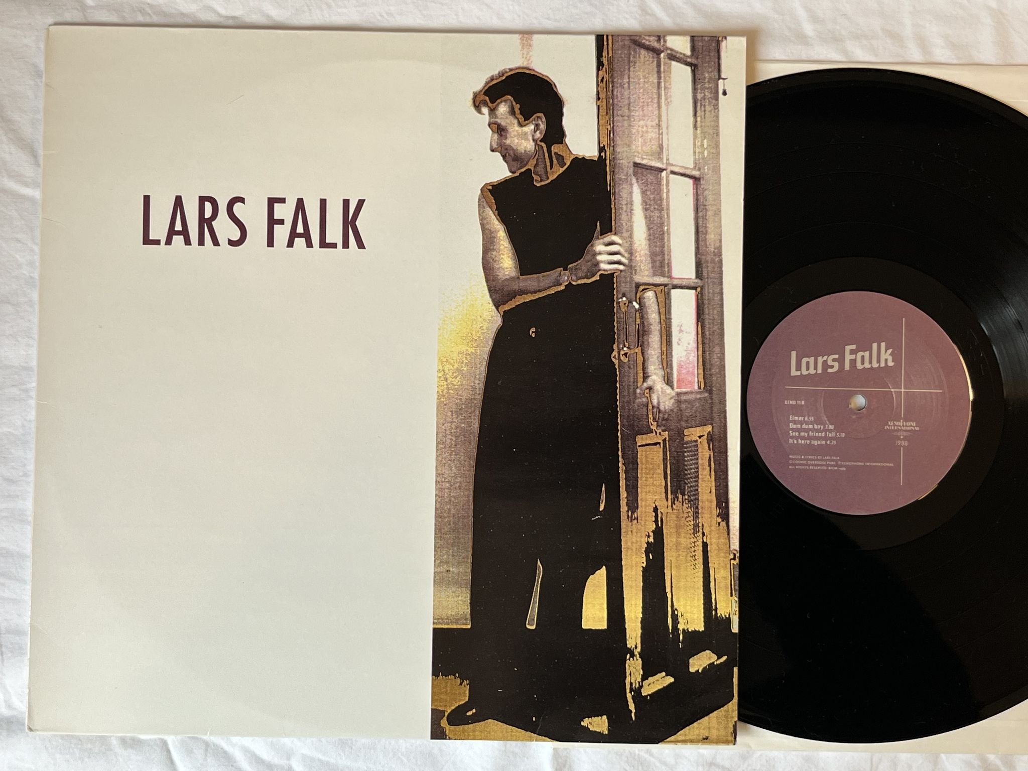 Omslagsbild för skivan LARS FALK s/t LP -88 XENOPHONE INTERNATIONAL XENO 11 ** Darkwave **