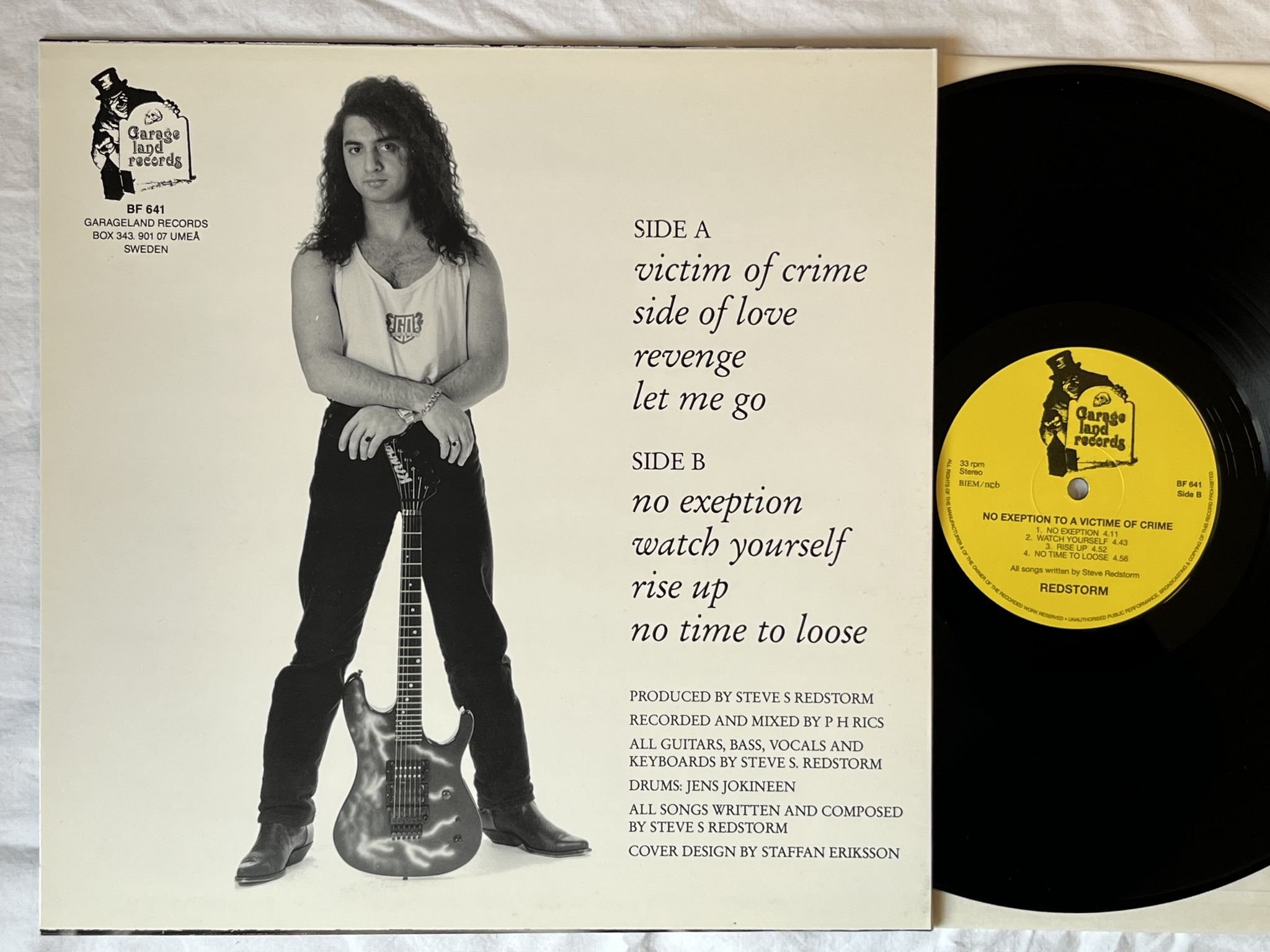 Omslagsbild för skivan REDSTORM no exeption to a victim of crime LP -90 Swe GARAGELAND BF 641