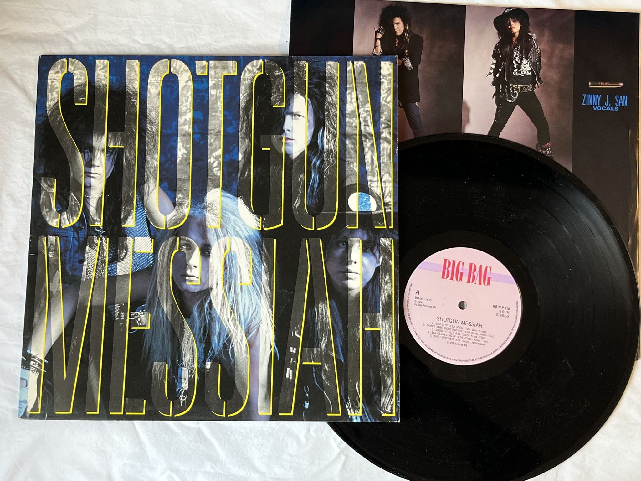 Omslagsbild för skivan SHOTGUN MESSIAH s/t LP -90 ncb BIG BAG BBRLP 116