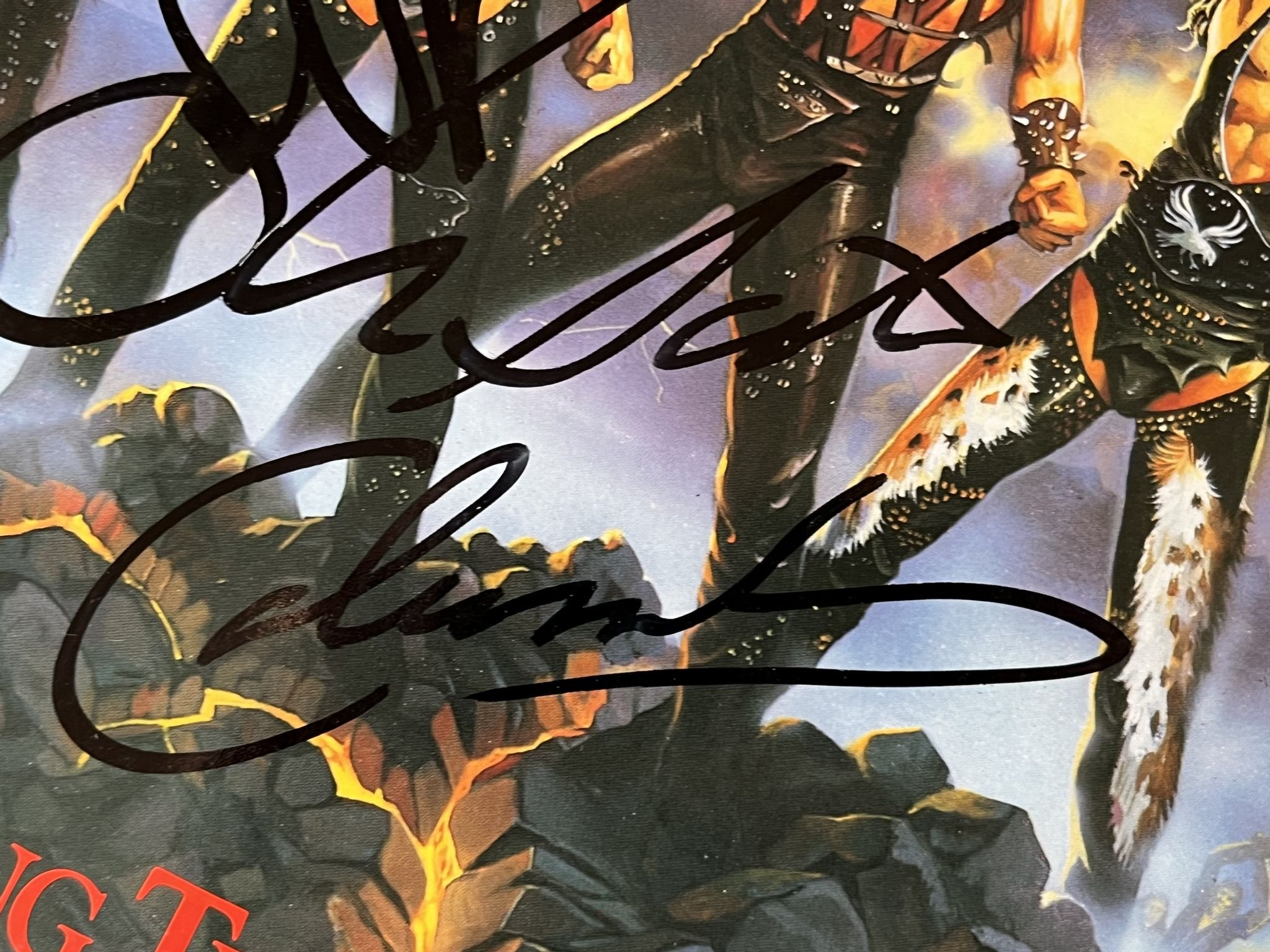 Omslagsbild för skivan MANOWAR fighting the world LP -87 ATCO 790 563-1 *** FULLY SIGNED ***