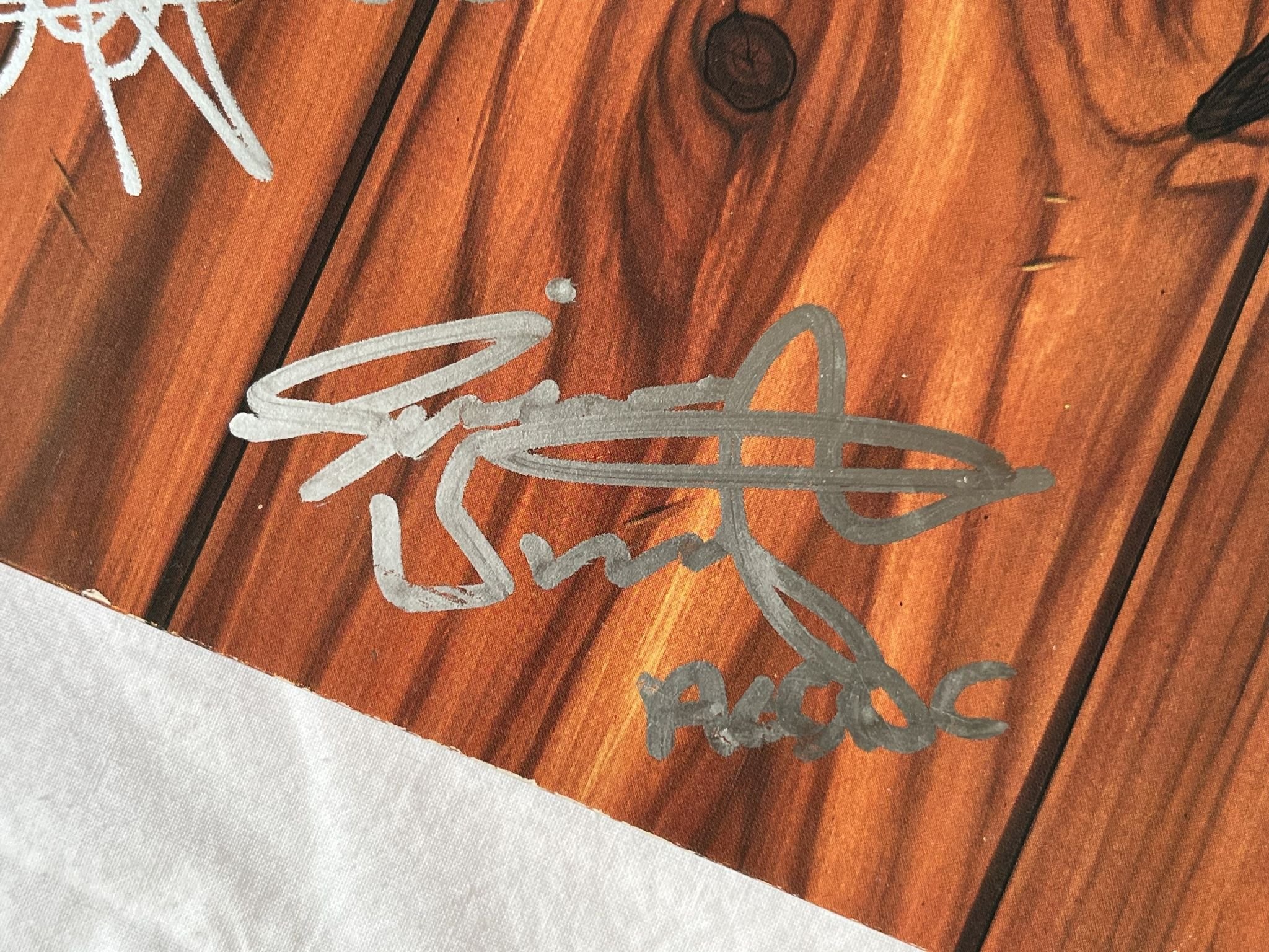 Omslagsbild för skivan AC/DC fly on the wall LP -85 ATLANTIC 781 263-1 *** FULLY SIGNED !! WOW !! ***