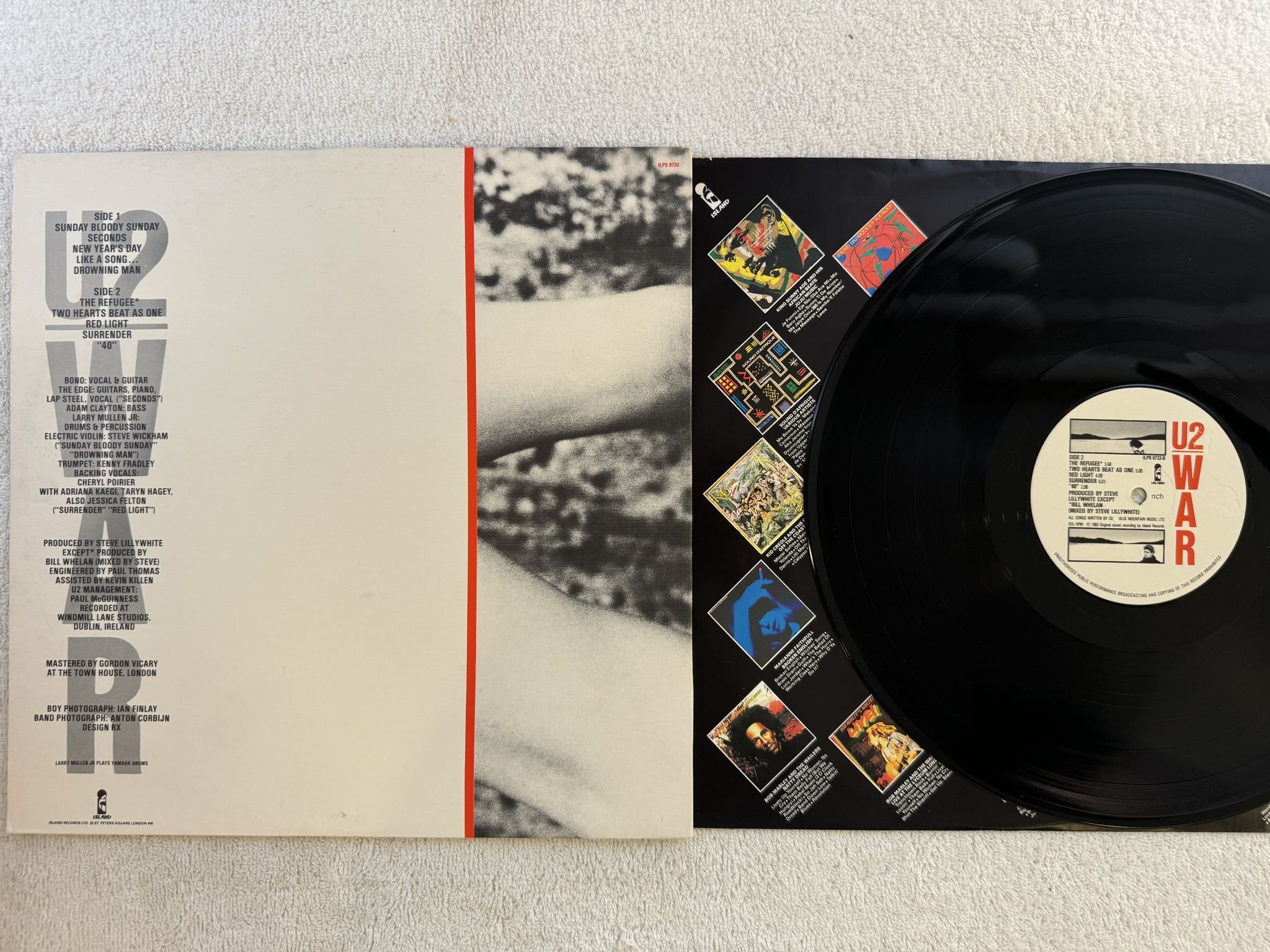 Omslagsbild för skivan U2 war LP -83 ncb ISLAND ILPS 9733