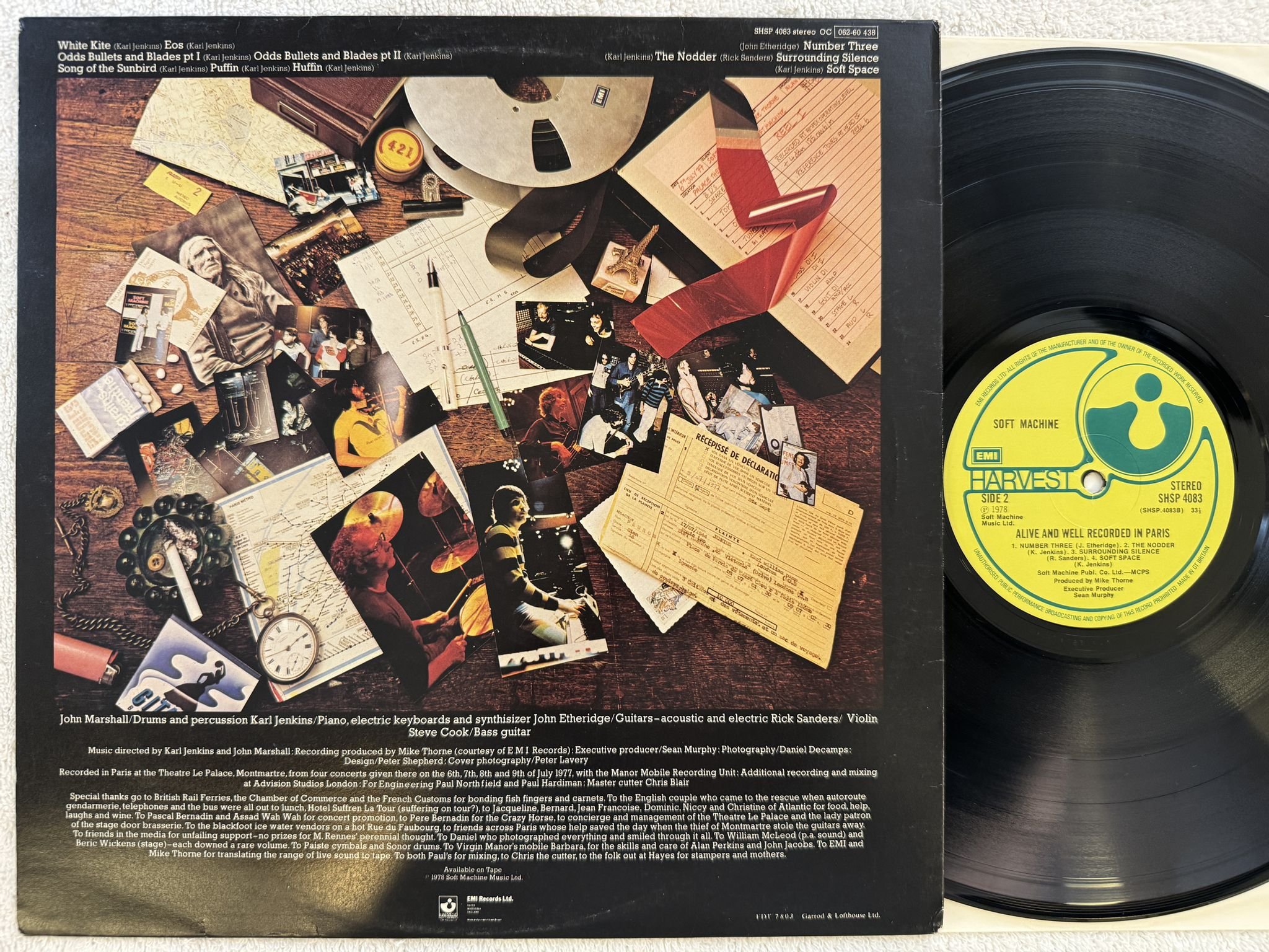 Omslagsbild för skivan SOFT MACHINE alive and well recorded in Paris LP -78 UK HARVEST SHSP 4083