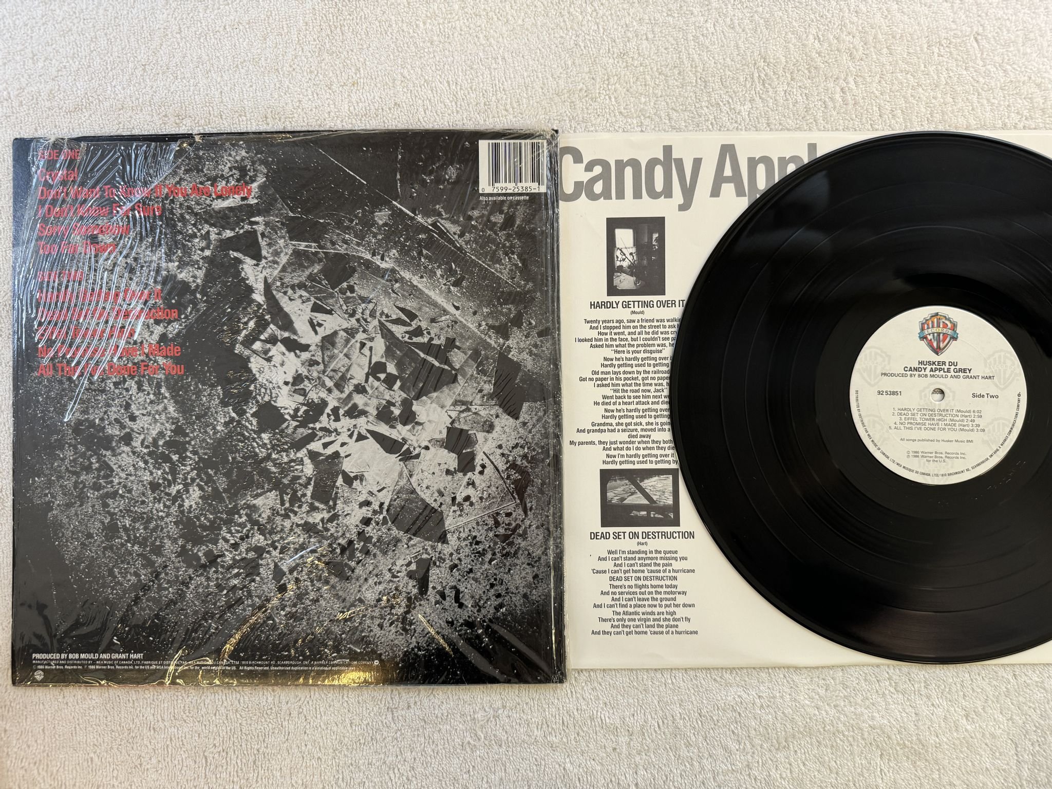 Omslagsbild för skivan HÜSKER DÜ candy apple grey LP -86 Can WARNER 92 53851