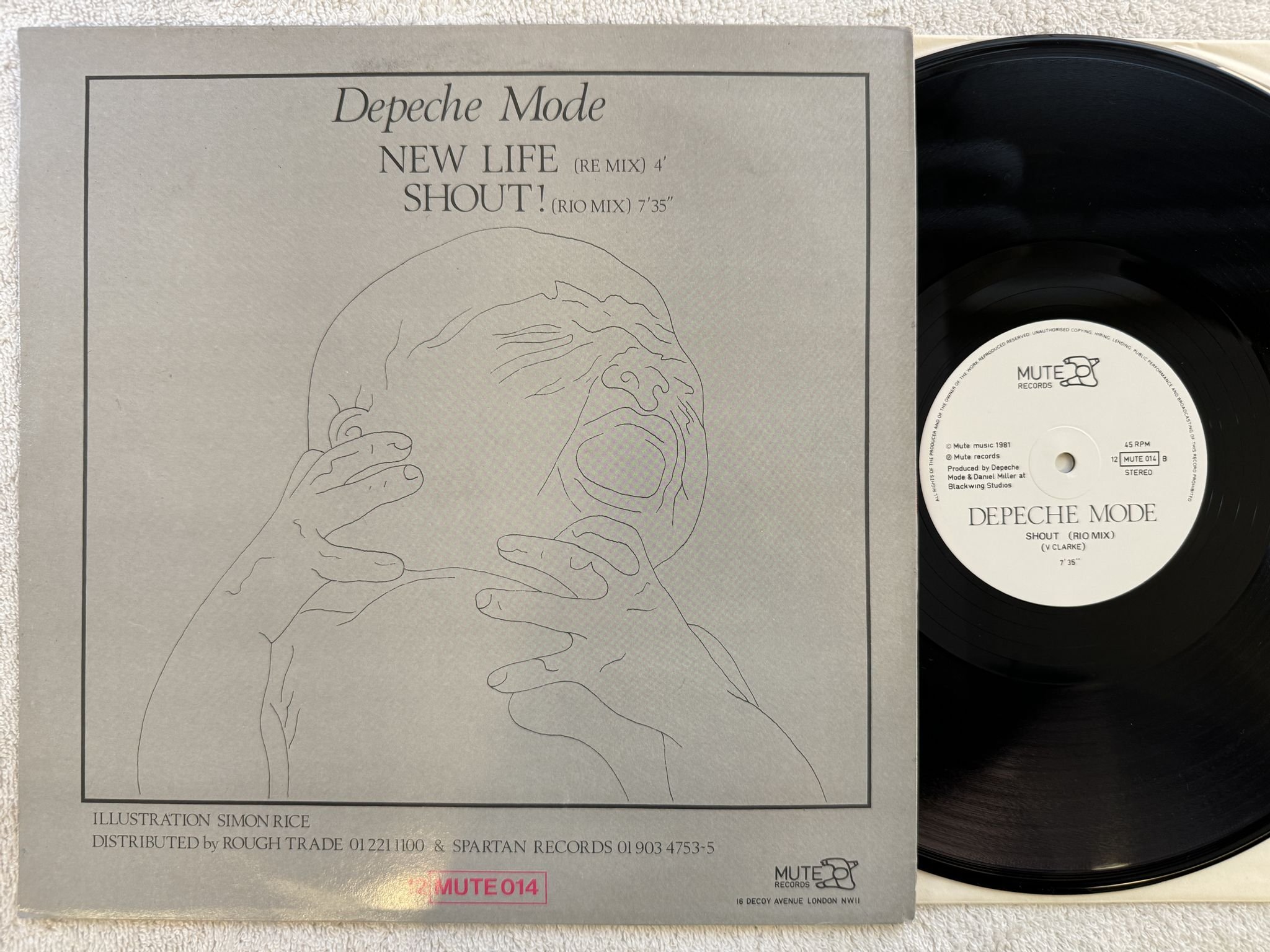 Omslagsbild för skivan DEPECHE MODE new lide (remix) 12" UK MUTE 12 mute 014