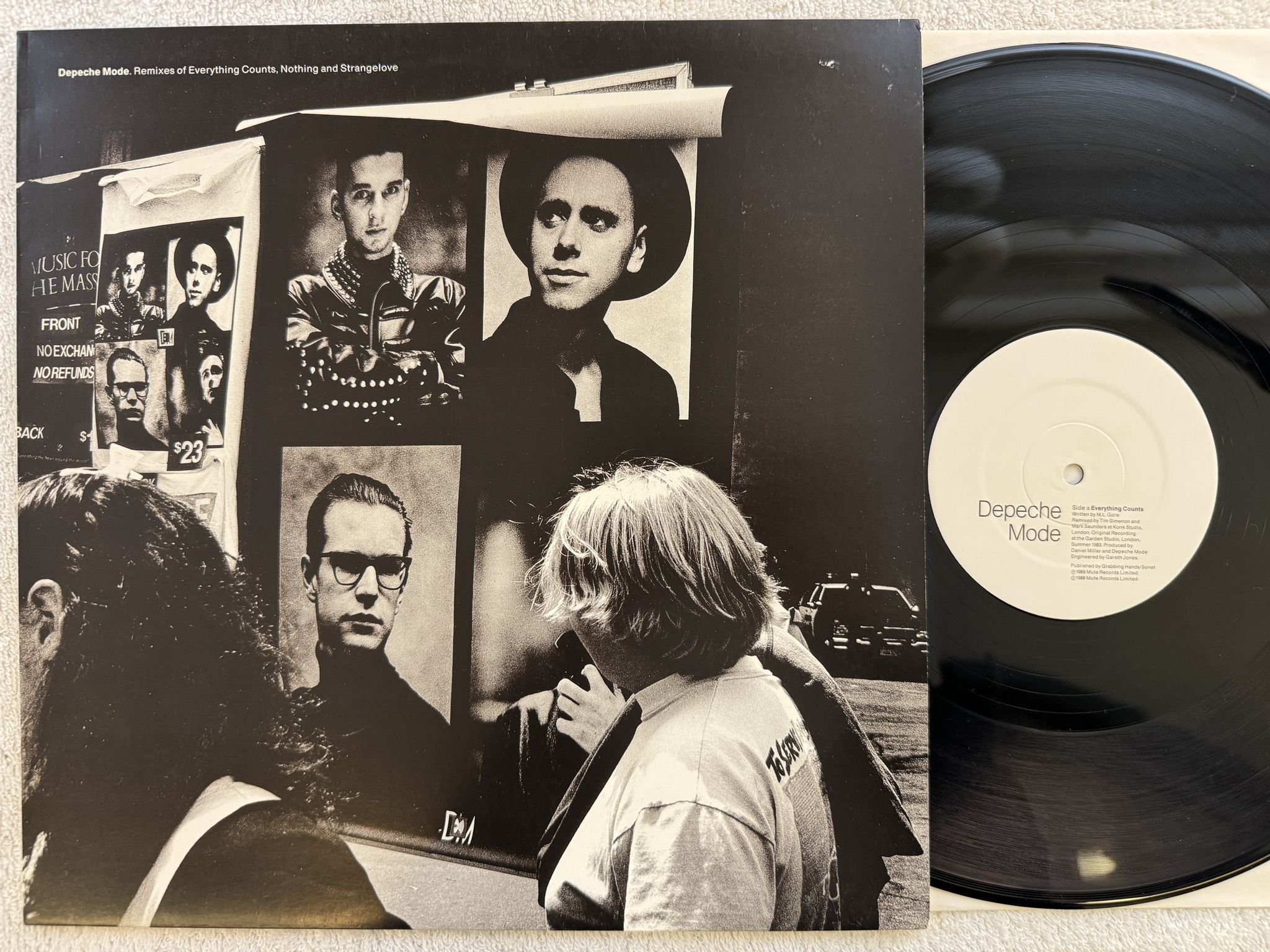 Omslagsbild för skivan DEPECHE MODE nothing 12" -89 MUTE L12 BONG 16