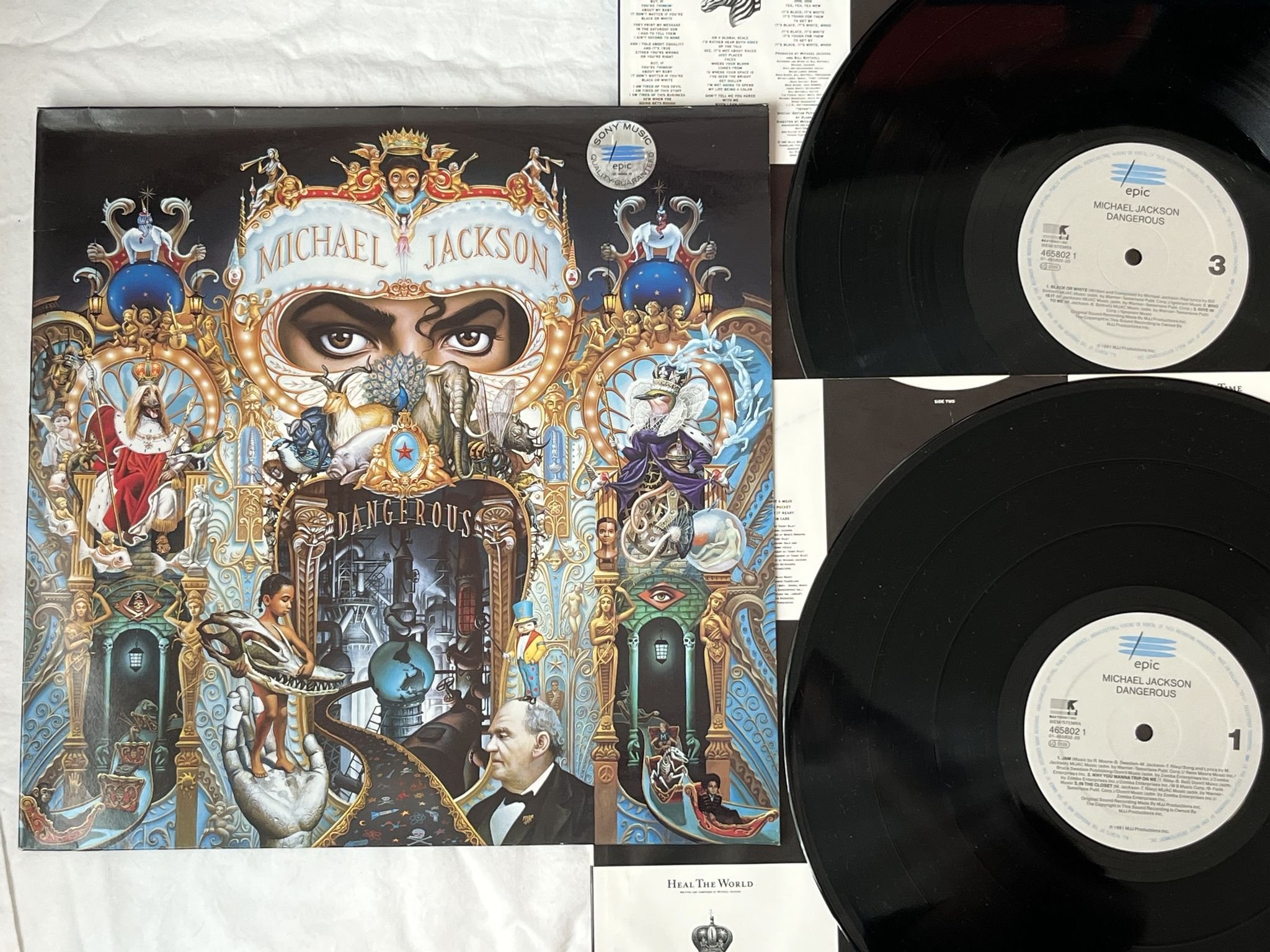 Omslagsbild för skivan MICHAEL JACKSON dangerous 2xLP -91 Hol EPIC 4658021