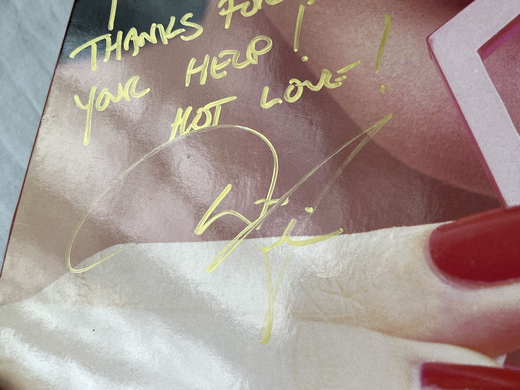 Omslagsbild för skivan TWISTER SISTER love is for suckers LP -87 ATLANTIC 781 772-1 ** SIGNED **