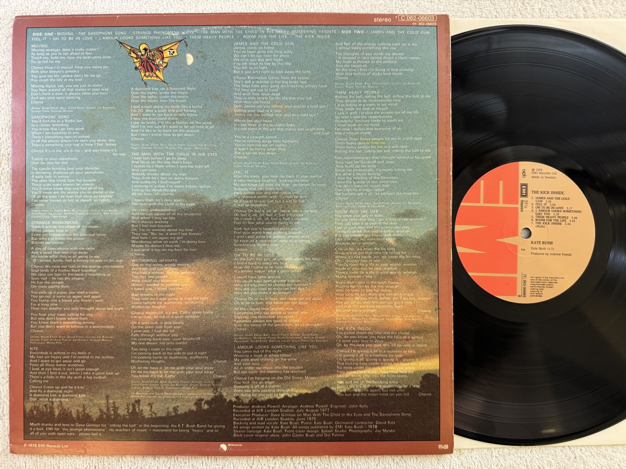 Omslagsbild för skivan KATE BUSH the kick inside LP -78 ncb EMI 7C 062-06603
