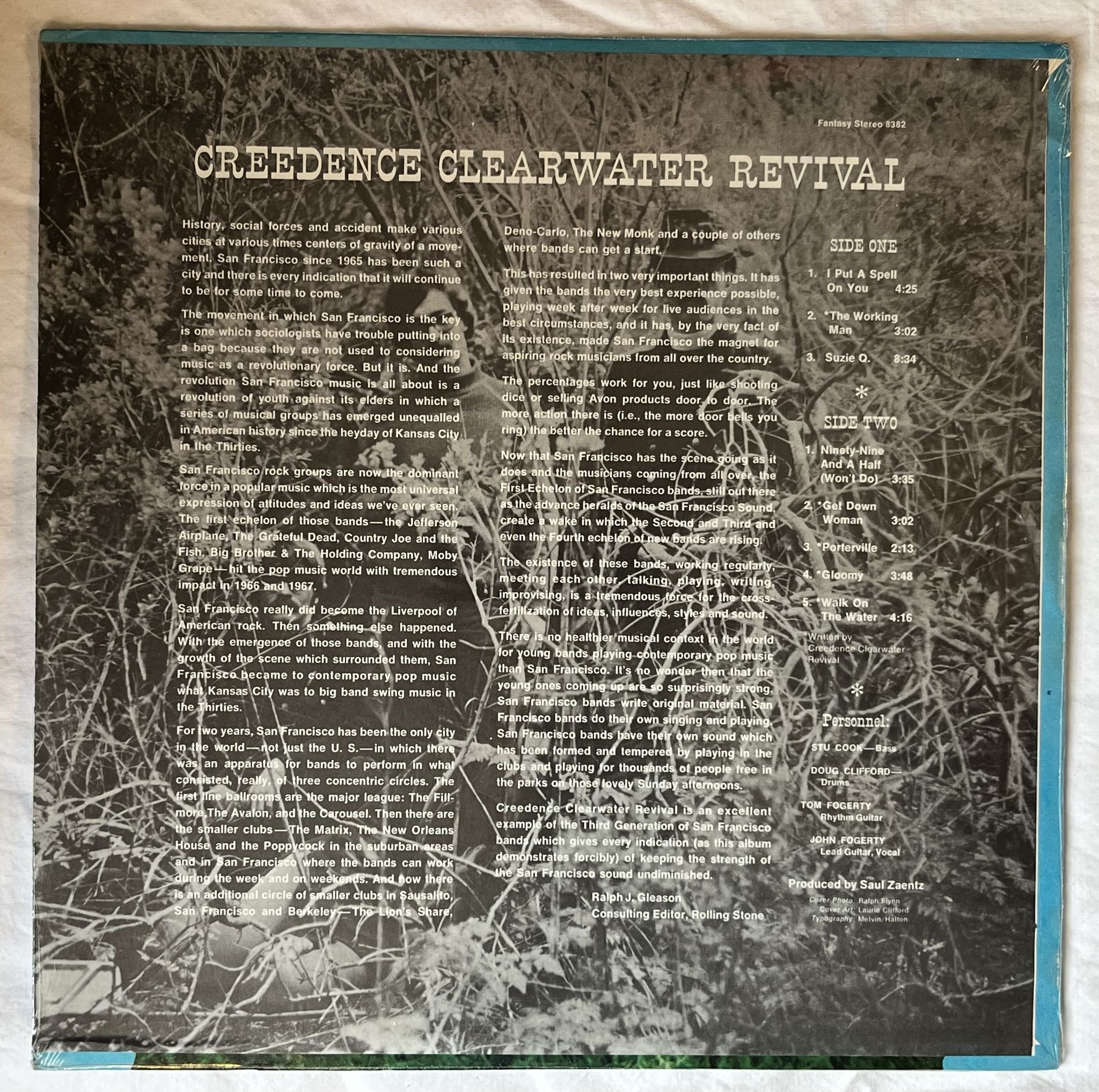 Omslagsbild för skivan CREEDENCE CLEARWATER REVIVAL s/t LP US FANTASY 8382 ** Still Sealed **