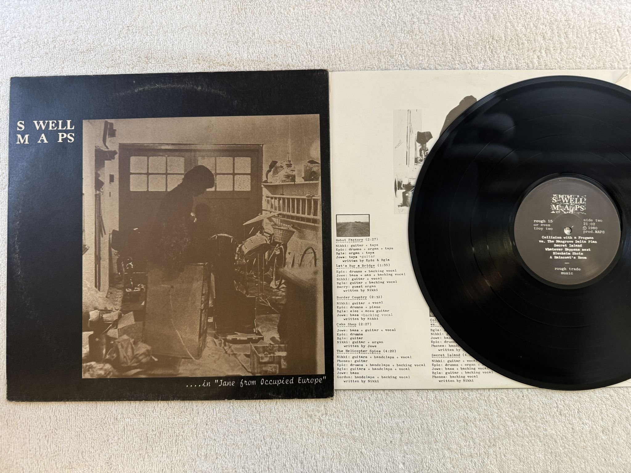 Omslagsbild för skivan SWELL MAPS ....In "Jane From Occupied Europe" LP -80 UK rough trade ROUGH 15