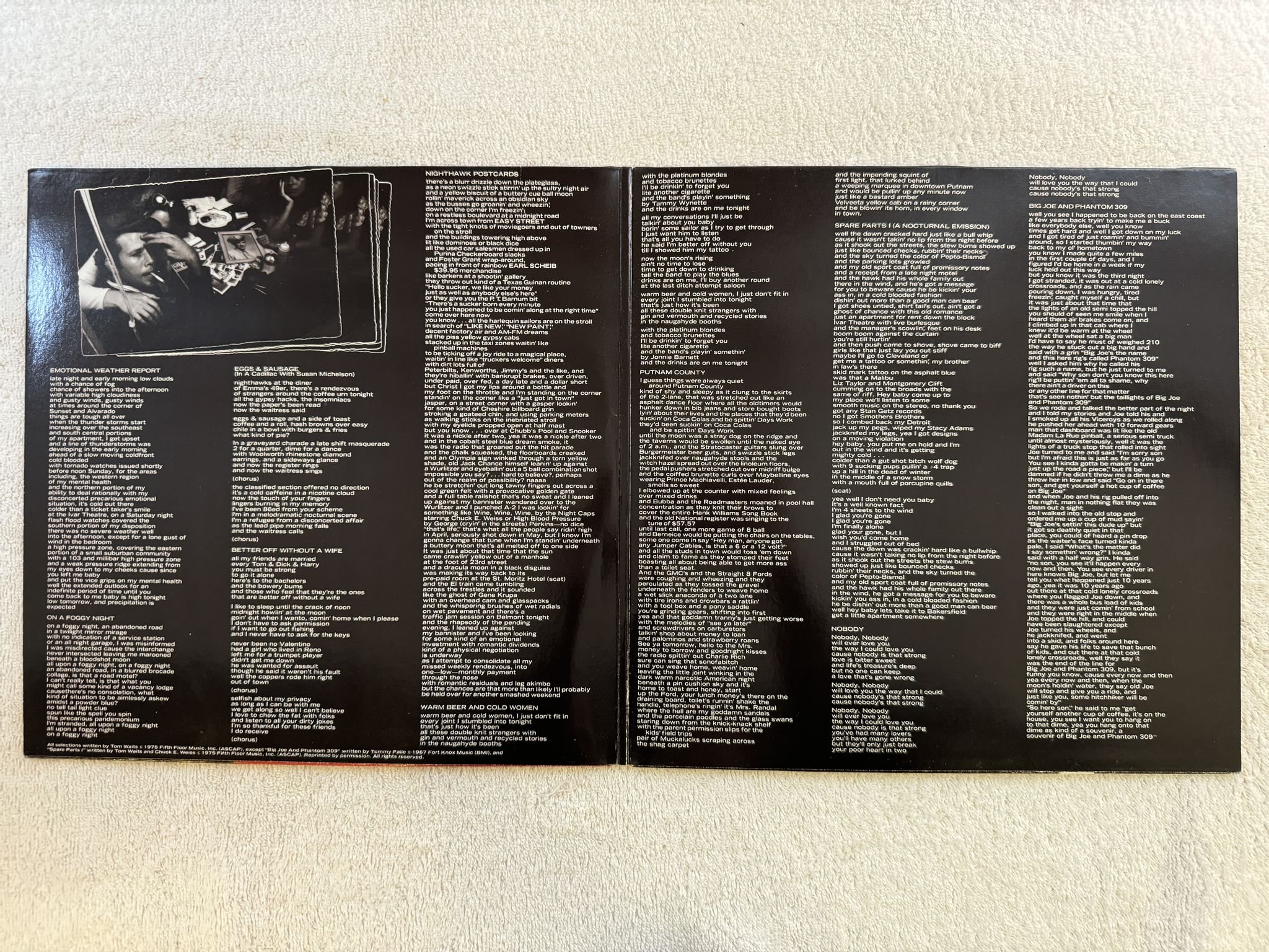 Omslagsbild för skivan TOM WAITS nighthawks at the dinner 2xLP re Ger ASYLUM K 63002-2