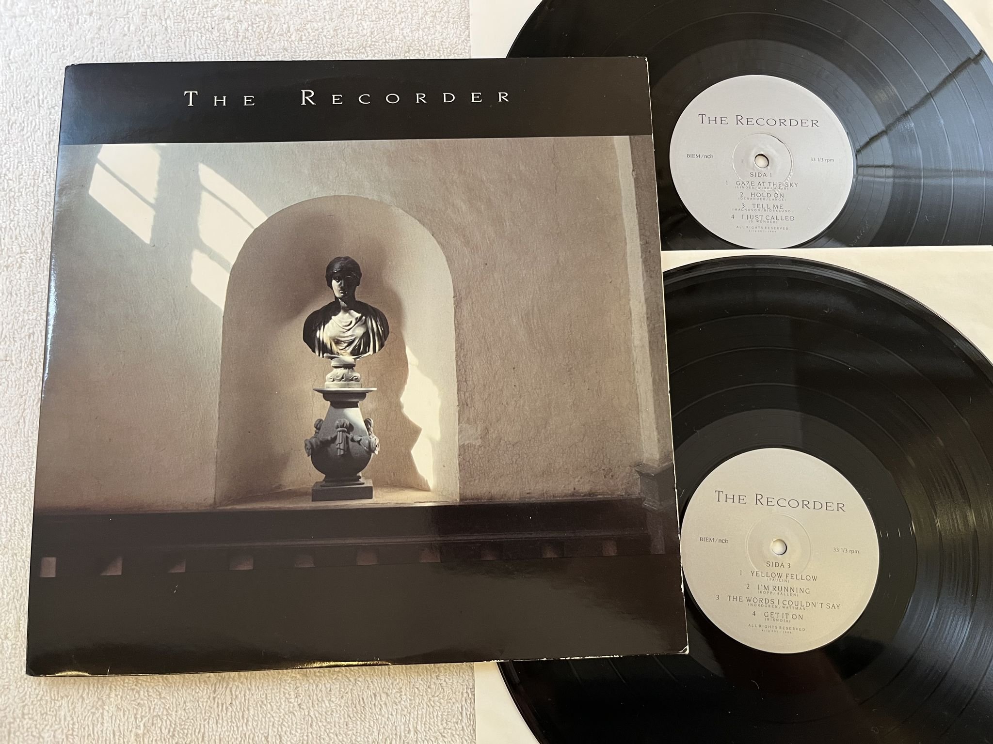 Omslagsbild för skivan VARIOUS The Recorder 2xLP -88 KROON RECORDER KR LP 001