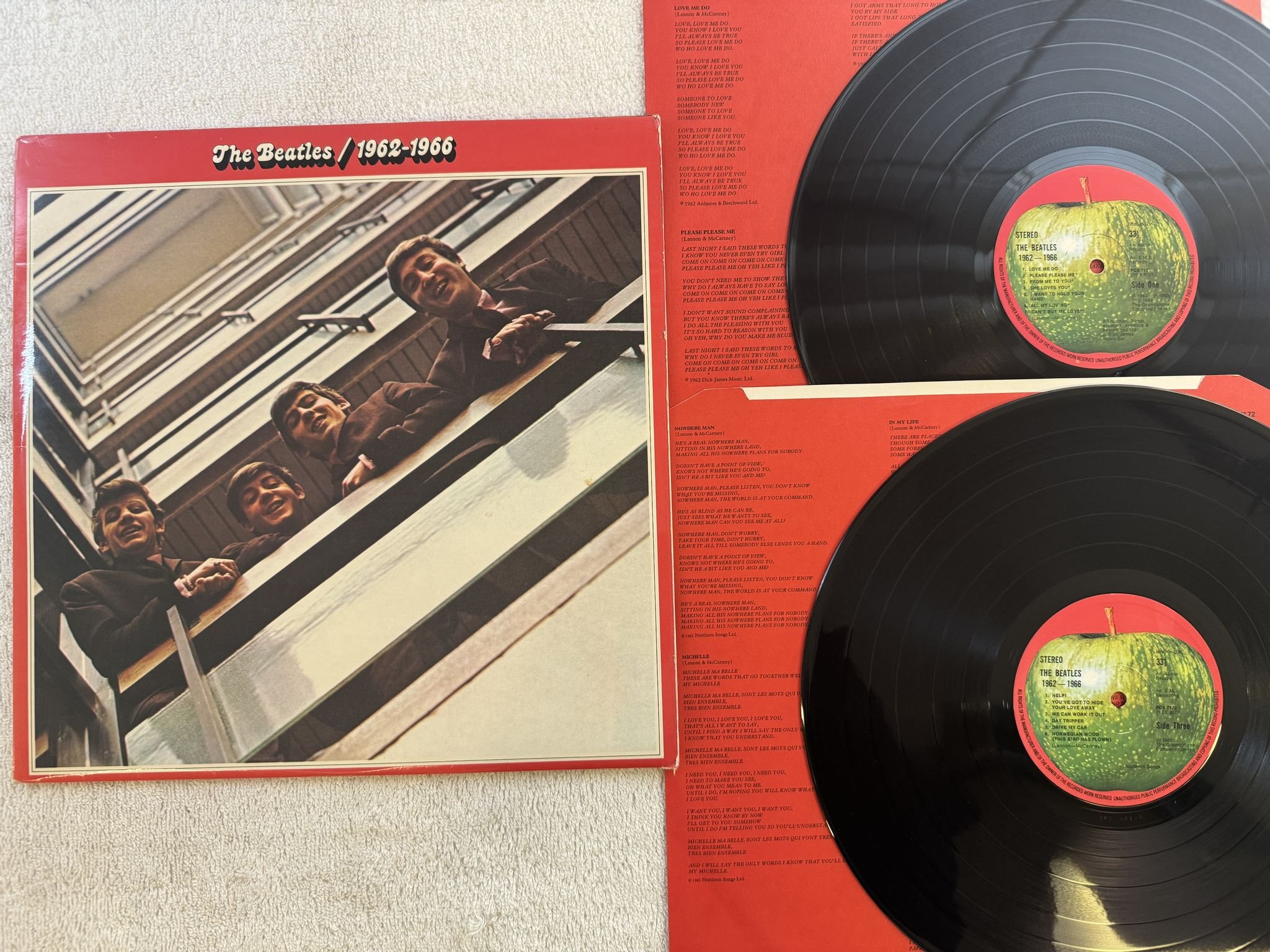 Omslagsbild för skivan THE BEATLES 1962 - 1966 2xLP UK APPLE PCSP 717