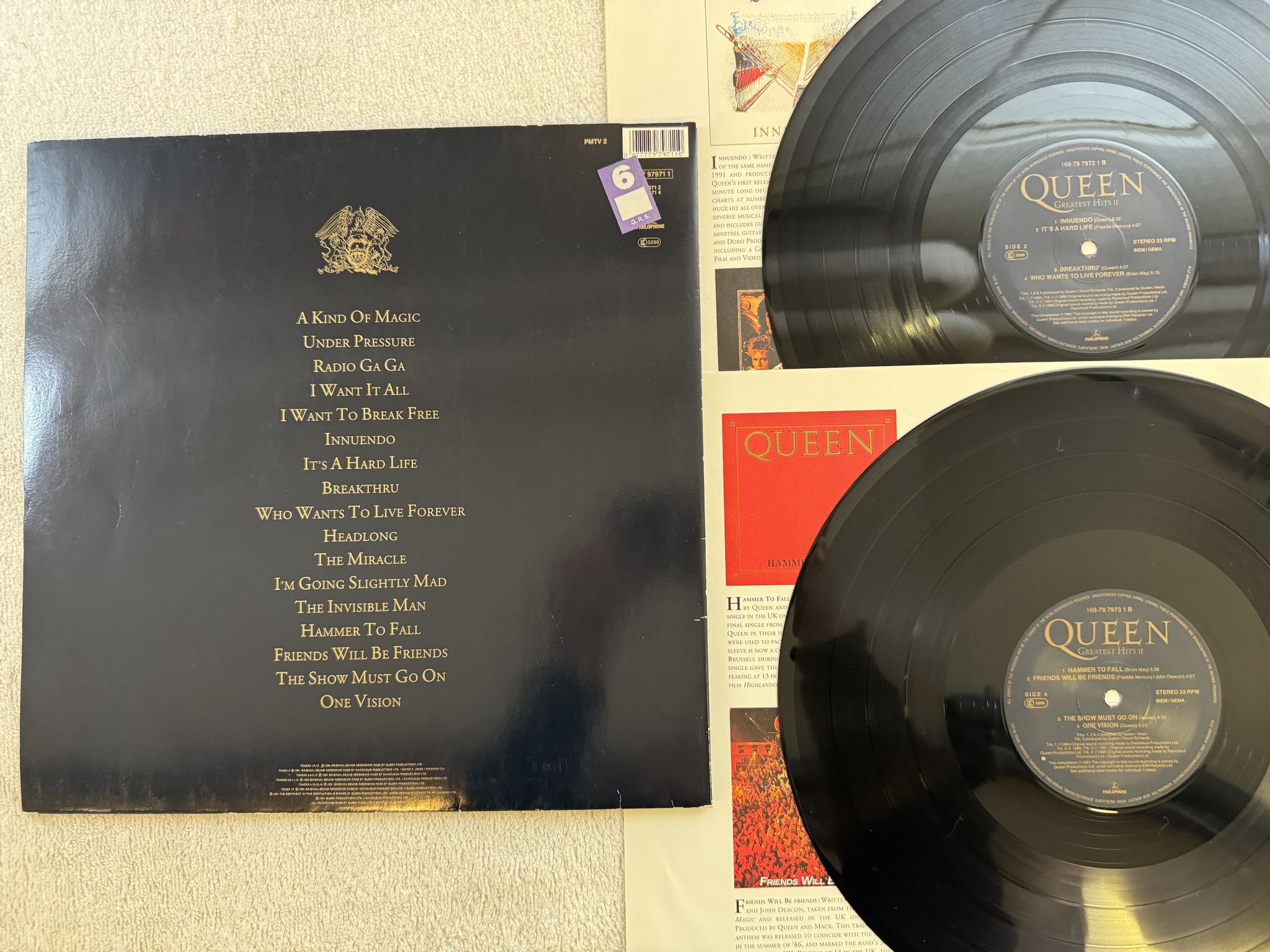 Omslagsbild för skivan QUEEN greatest hits 2xLP -91 Ger PARLOPHONE 168-79 7973 1