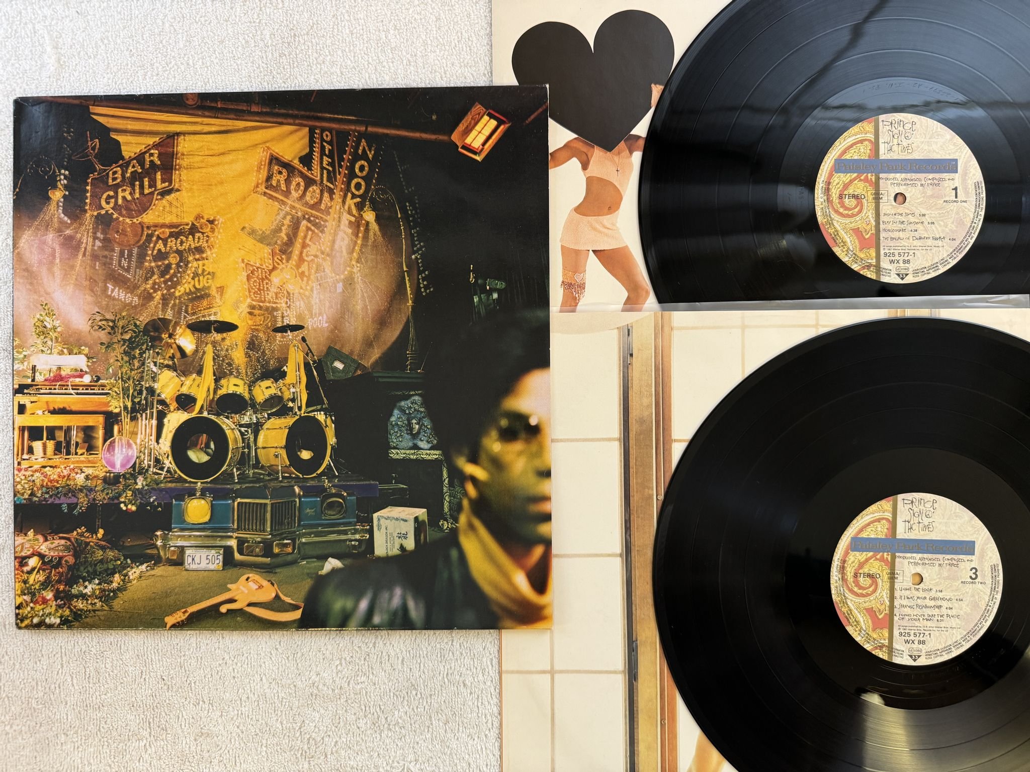 Omslagsbild för skivan PRINCE sign o the times LP -87 PAISLEY PARK 925 577-1