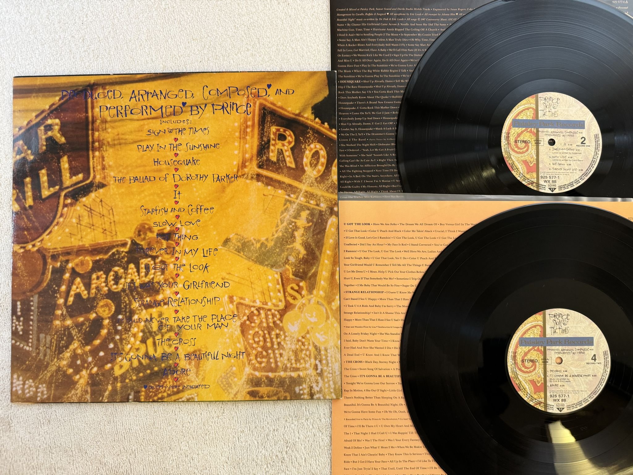 Omslagsbild för skivan PRINCE sign o the times LP -87 PAISLEY PARK 925 577-1