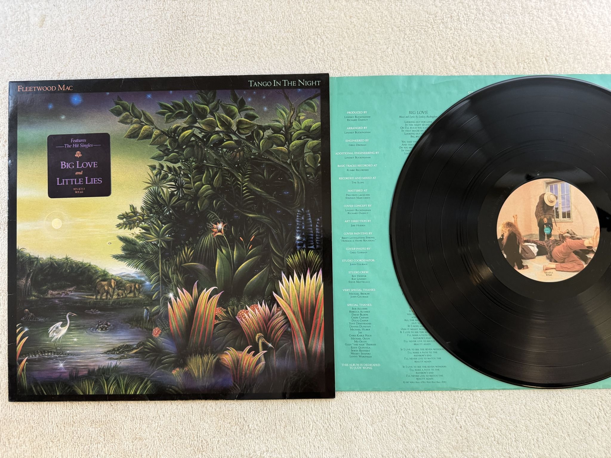 Omslagsbild för skivan FLEETWOOD MAC tango in the night LP -87 Ger WARNER BROS 925 471-1