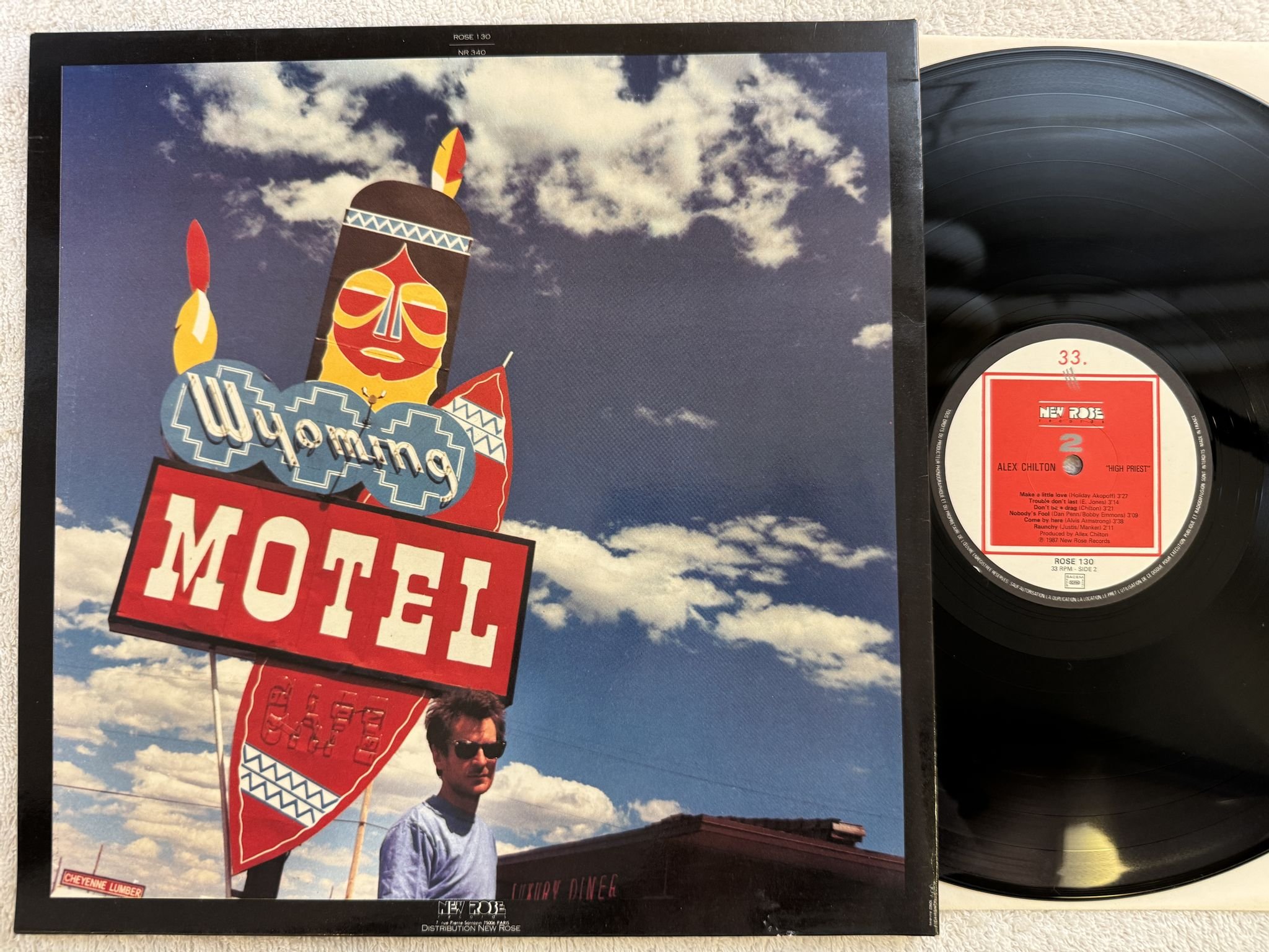 Omslagsbild för skivan ALEX CHILTON high priest LP -87 Fra NEW ROSE ROSE 130