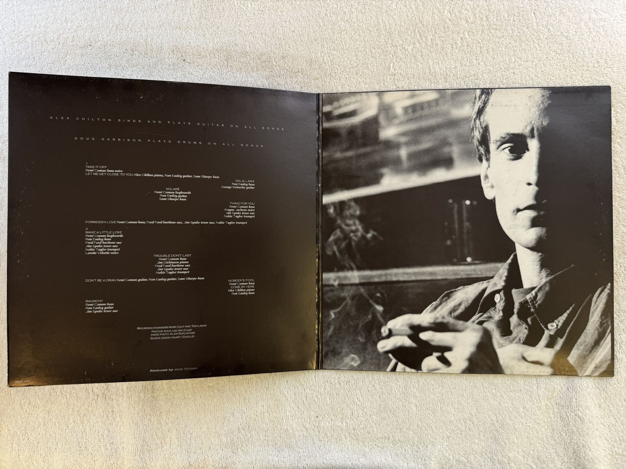 Omslagsbild för skivan ALEX CHILTON high priest LP -87 Fra NEW ROSE ROSE 130